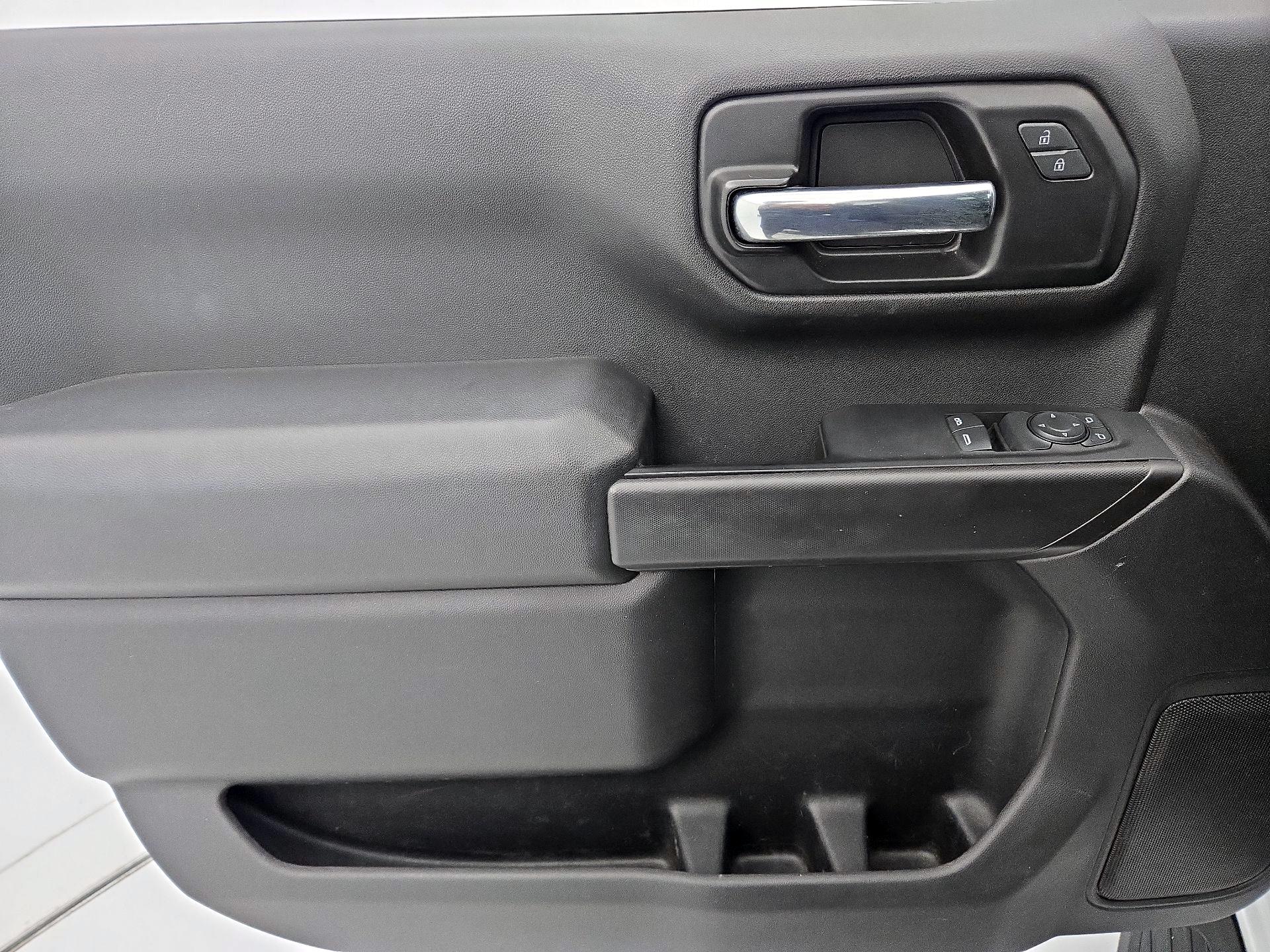 Thumbnail: 2022 Chevrolet Silverado 1500 - 12