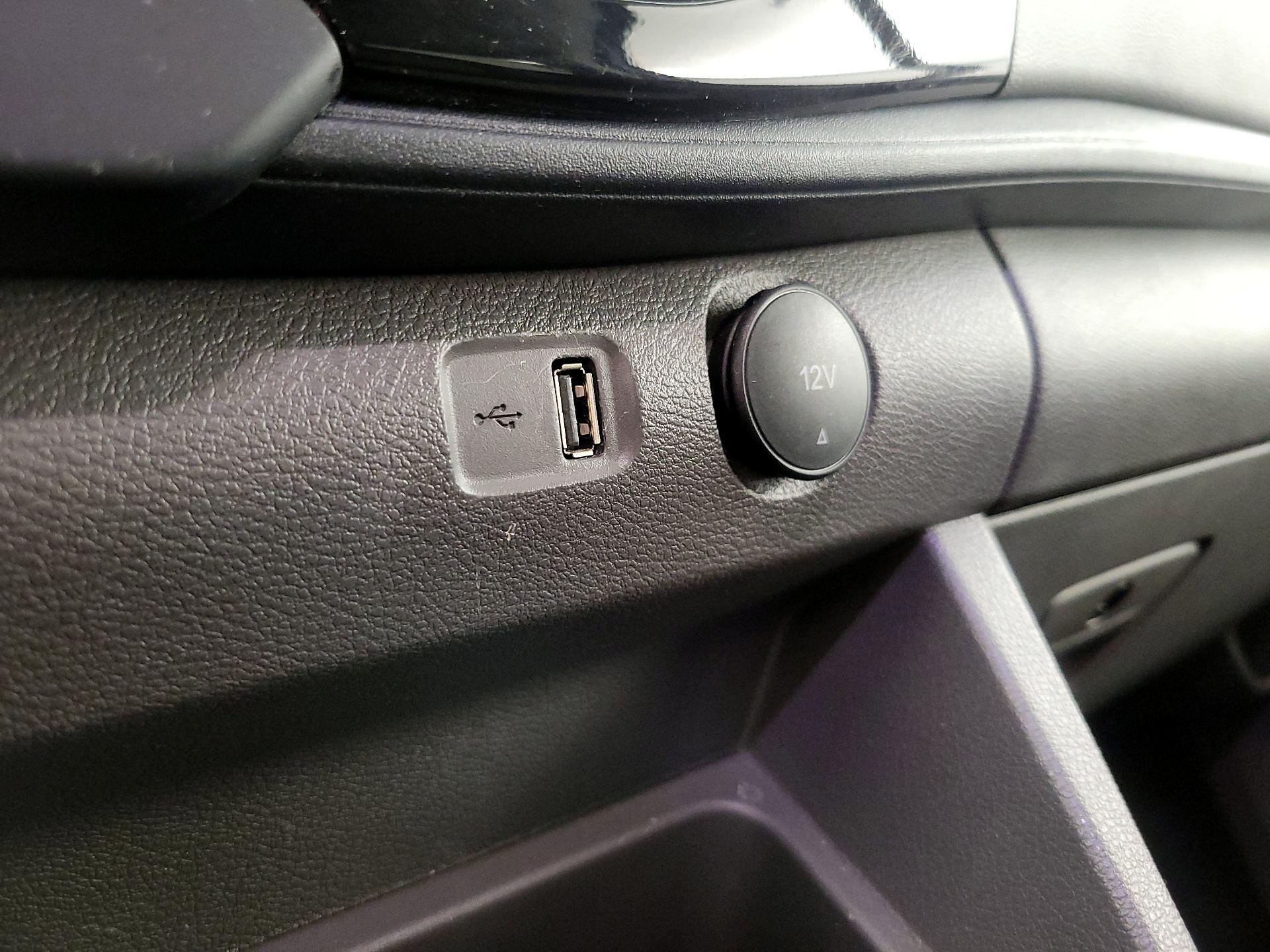 Thumbnail: 2023 Ford Transit Series - 19