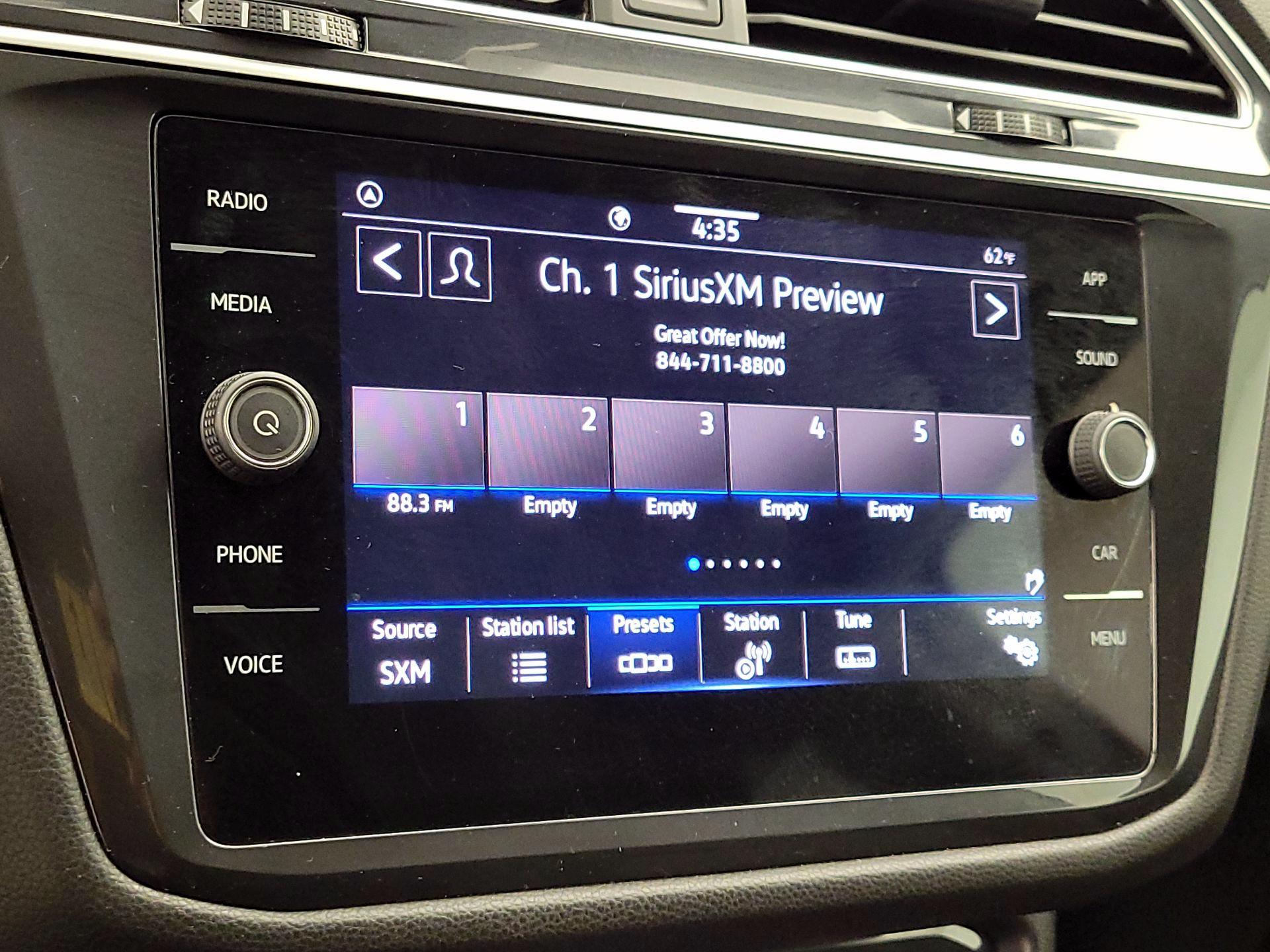 Thumbnail: 2024 Volkswagen Tiguan - 15