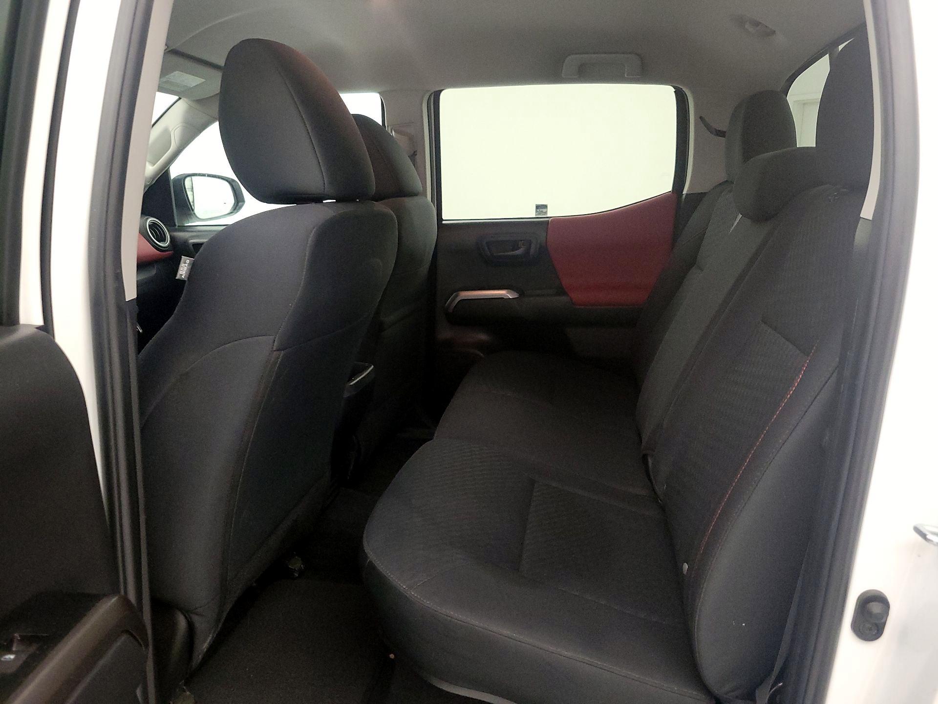 Thumbnail: 2023 Toyota Tacoma - 19