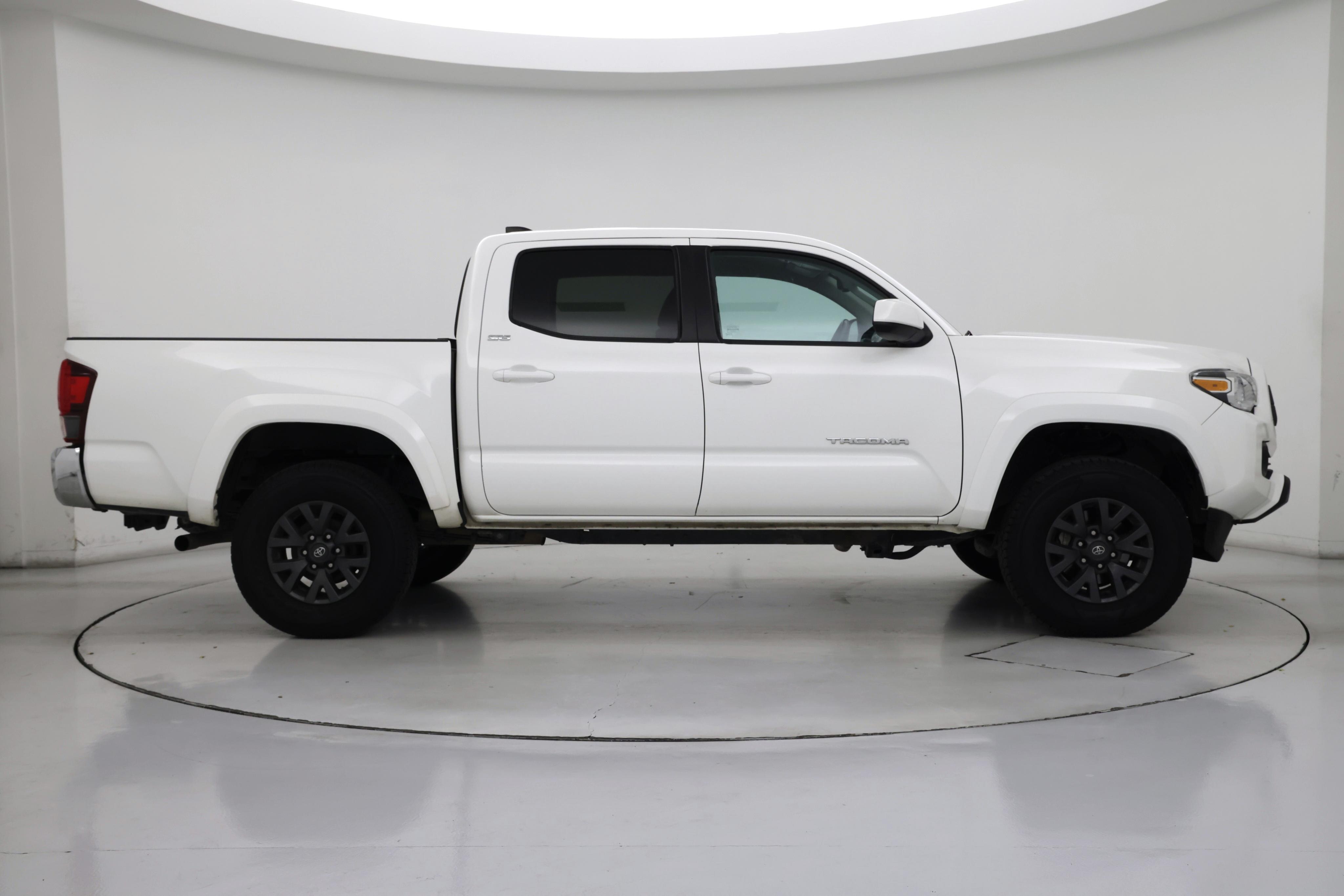 Thumbnail: 2023 Toyota Tacoma - 7