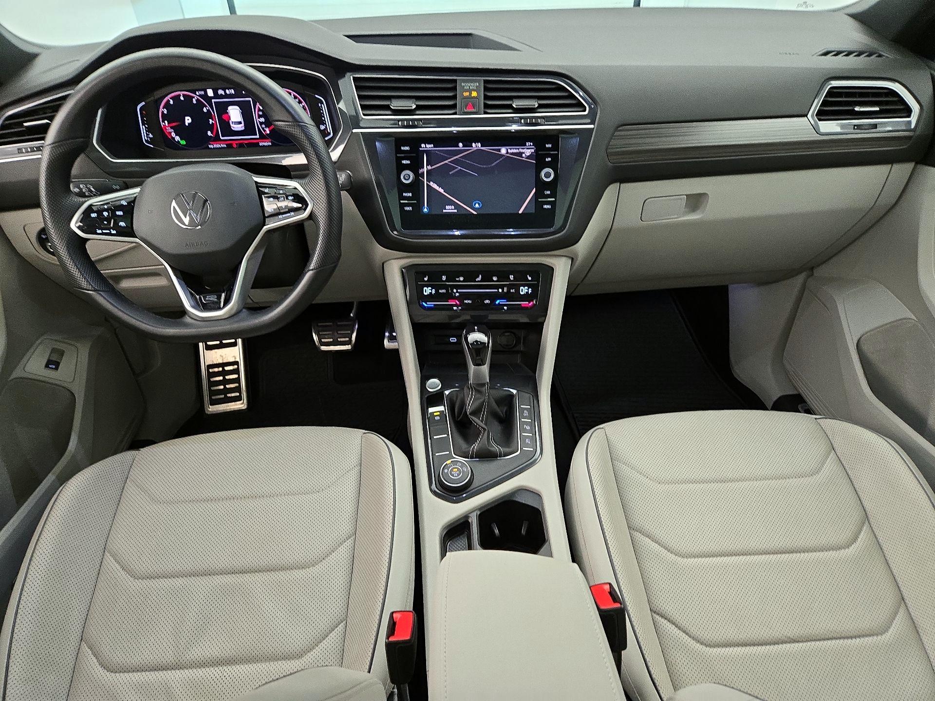 Thumbnail: 2022 Volkswagen Tiguan - 9