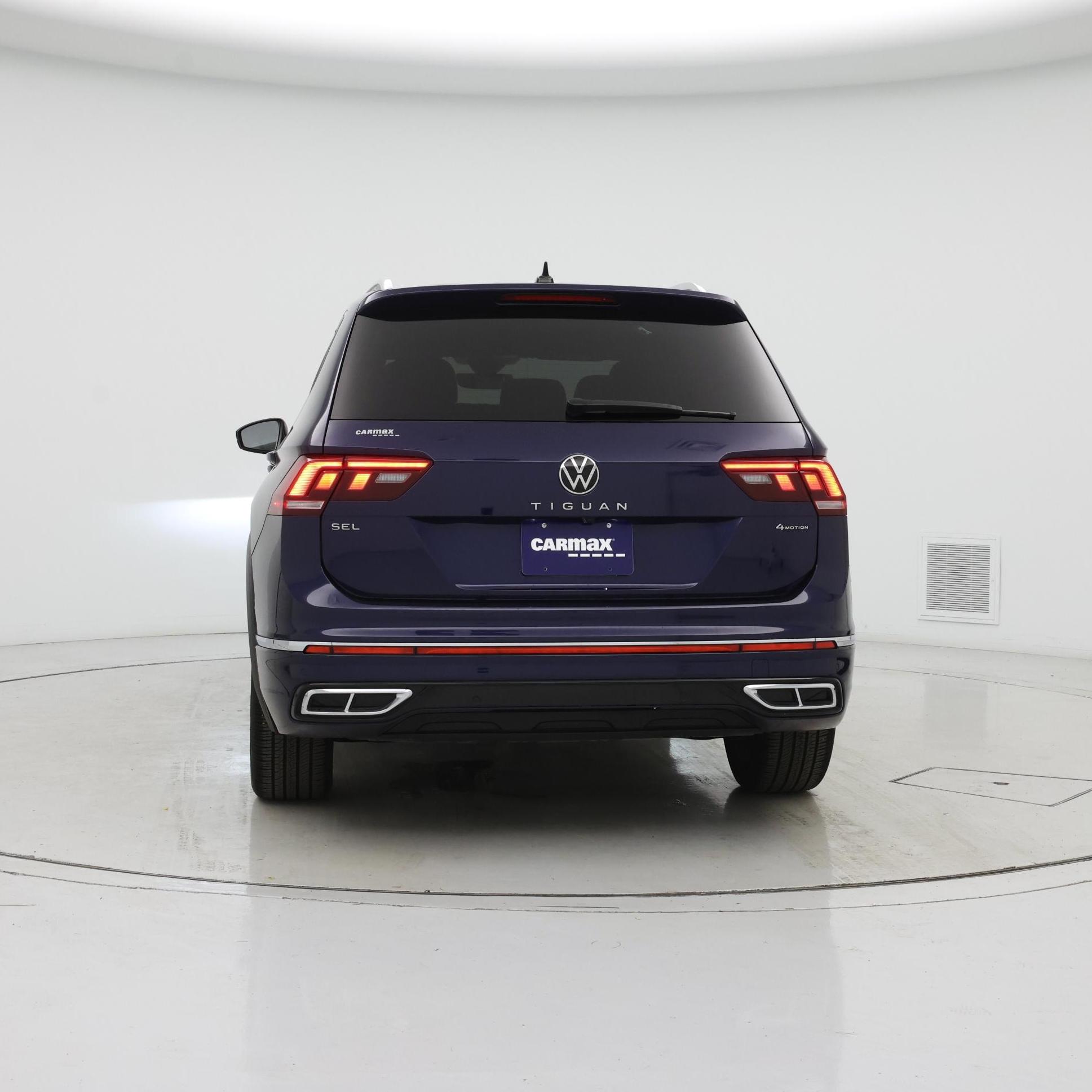 Thumbnail: 2022 Volkswagen Tiguan - 6