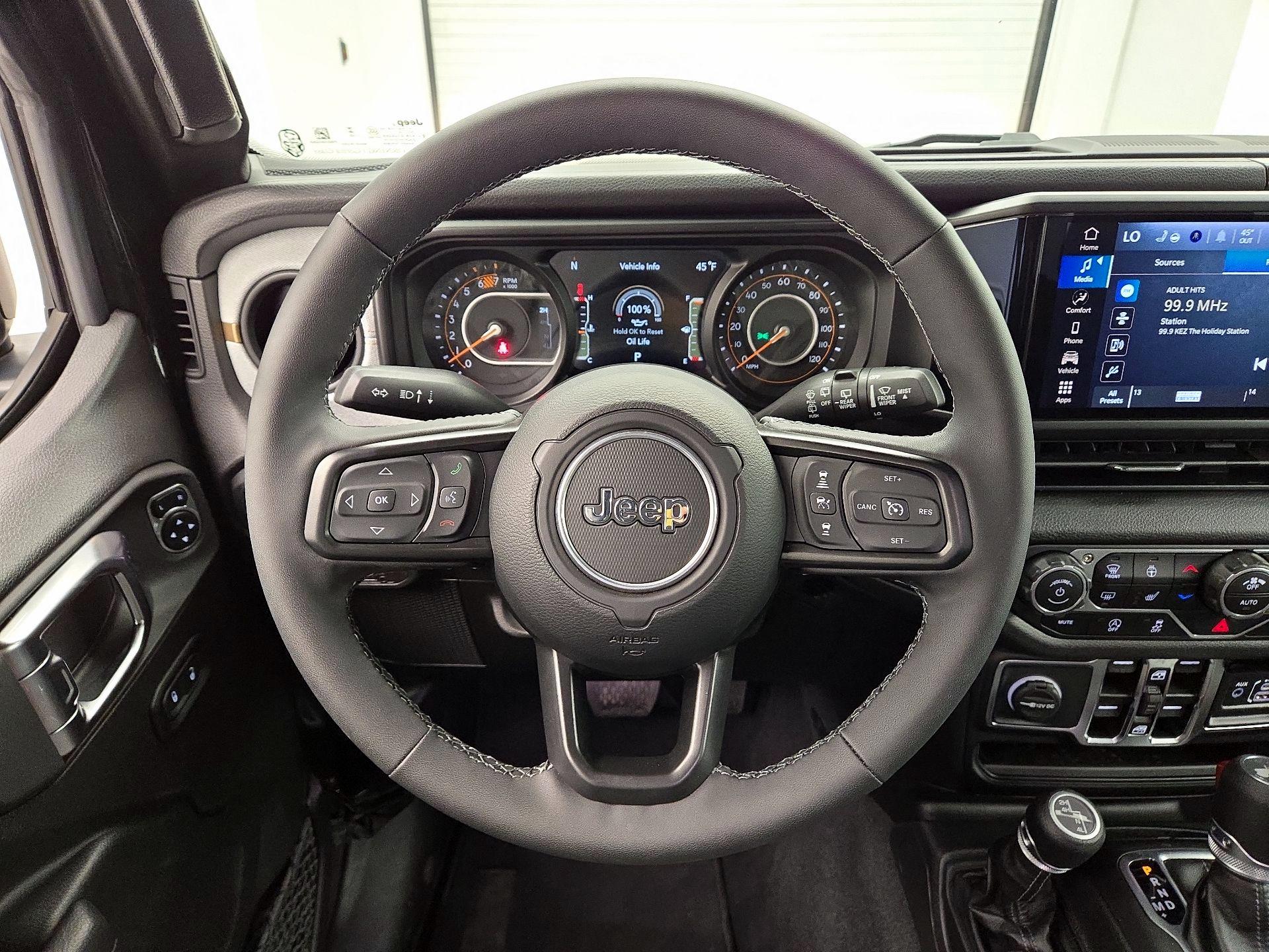 Thumbnail: 2025 Jeep Wrangler - 10