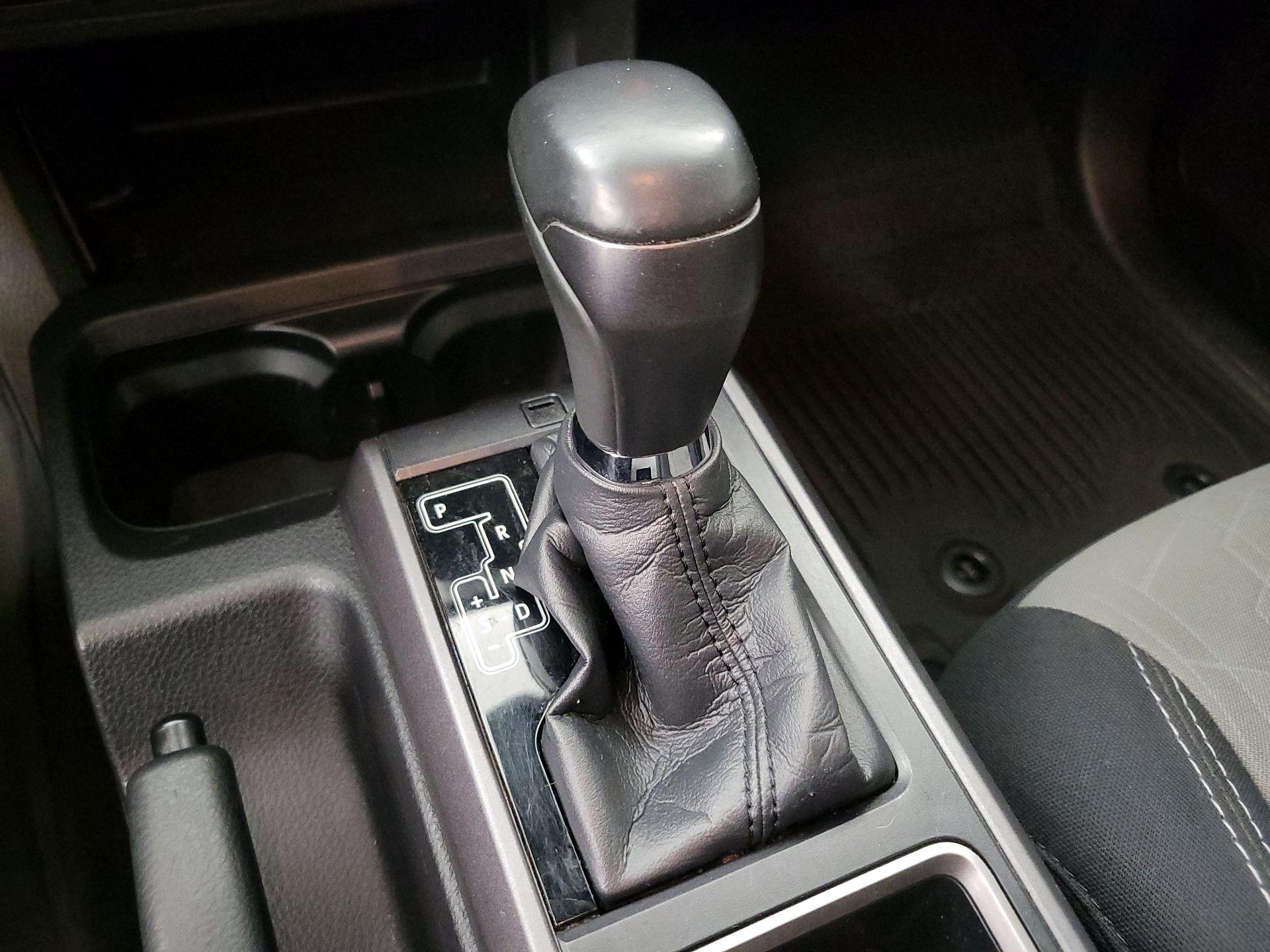 Thumbnail: 2021 Toyota Tacoma - 17