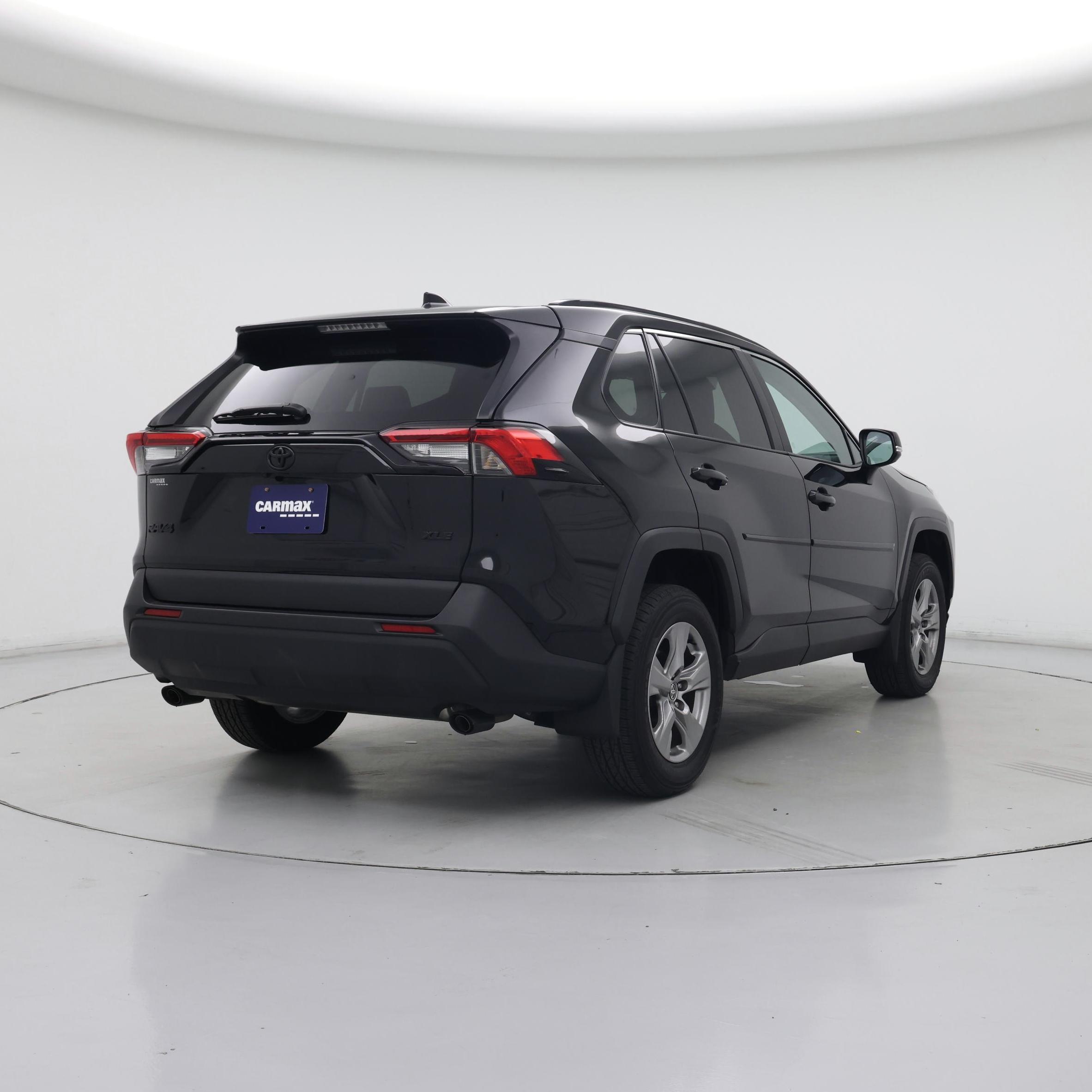 Thumbnail: 2024 Toyota RAV4 - 8