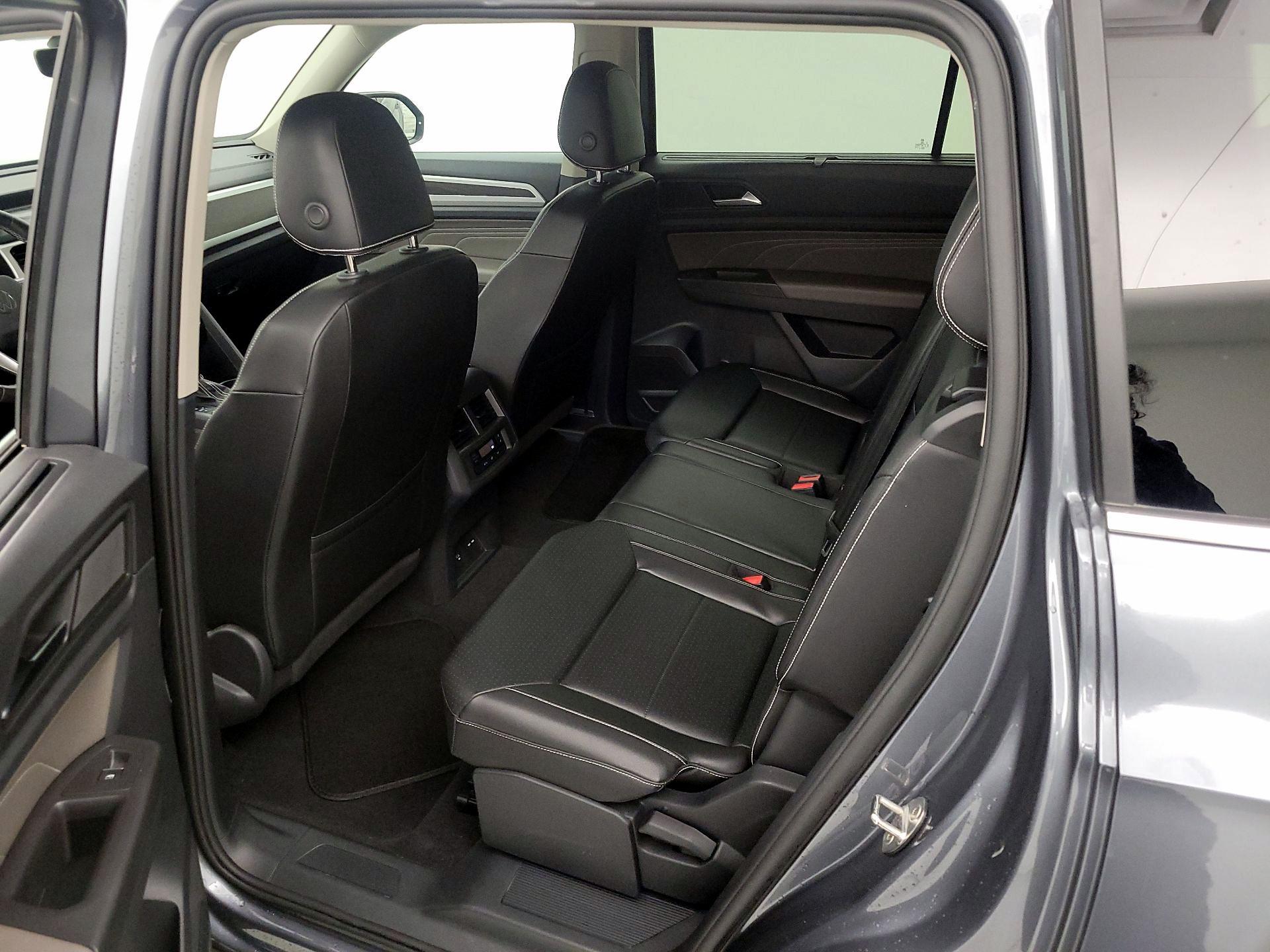 Thumbnail: 2023 Volkswagen Atlas - 19