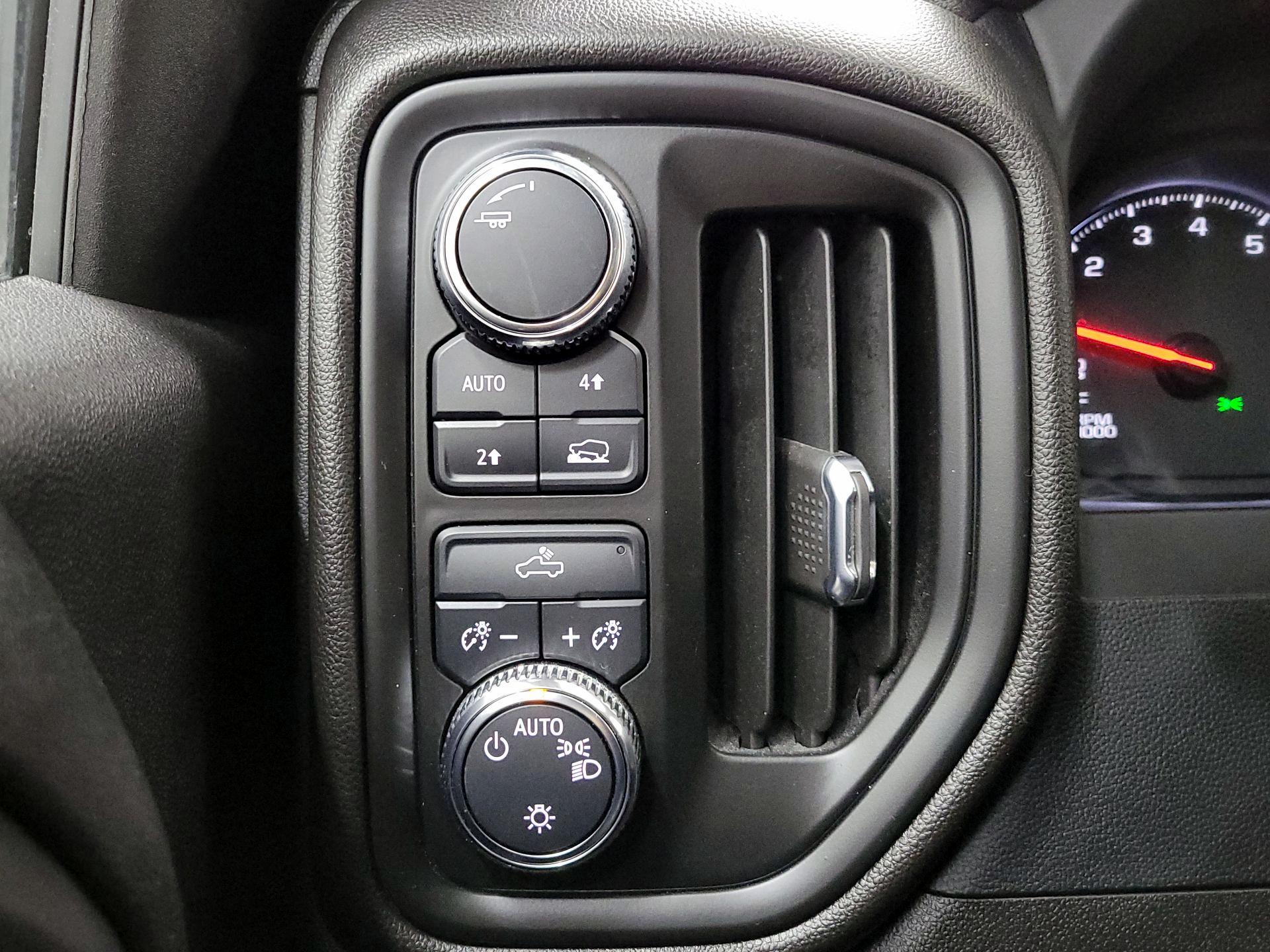 Thumbnail: 2024 GMC Sierra 1500 - 13