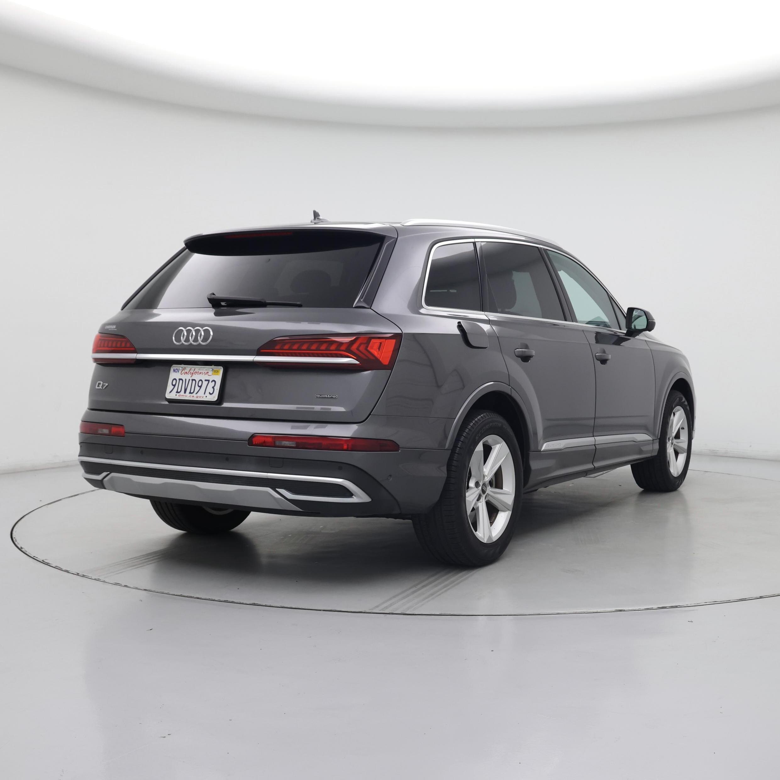 Thumbnail: 2023 Audi Q7 - 8