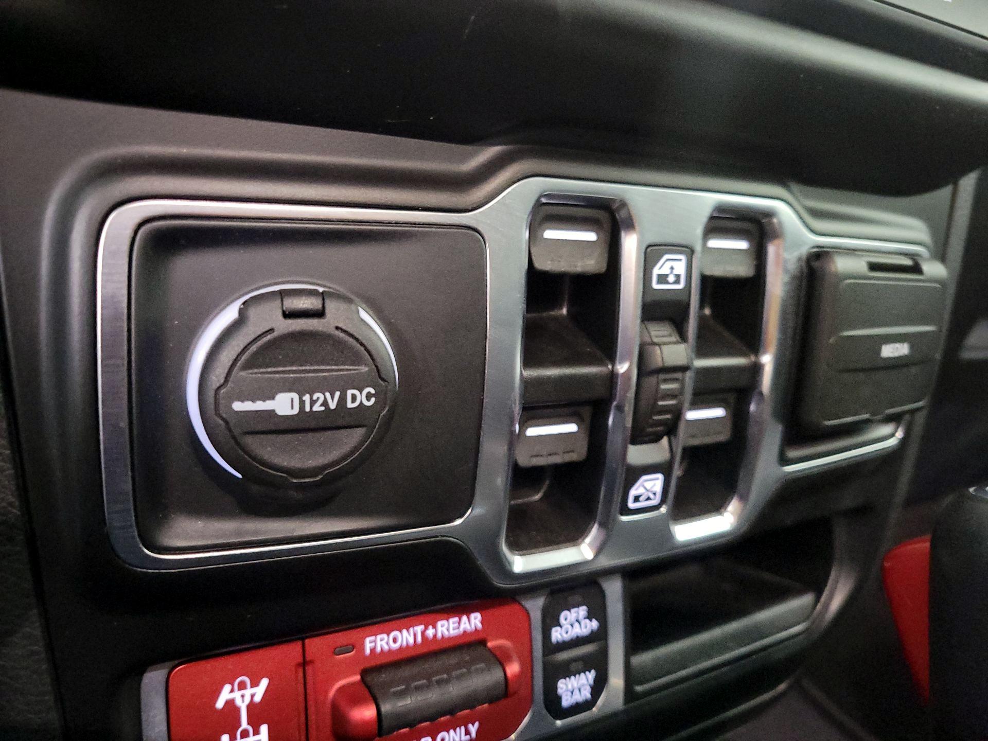 Thumbnail: 2022 Jeep Gladiator - 18