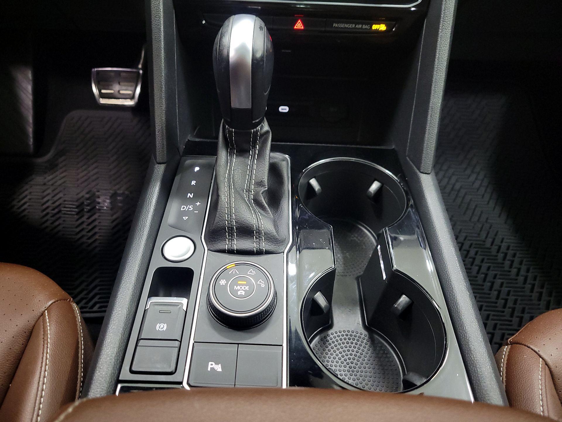 Thumbnail: 2022 Volkswagen Atlas - 18