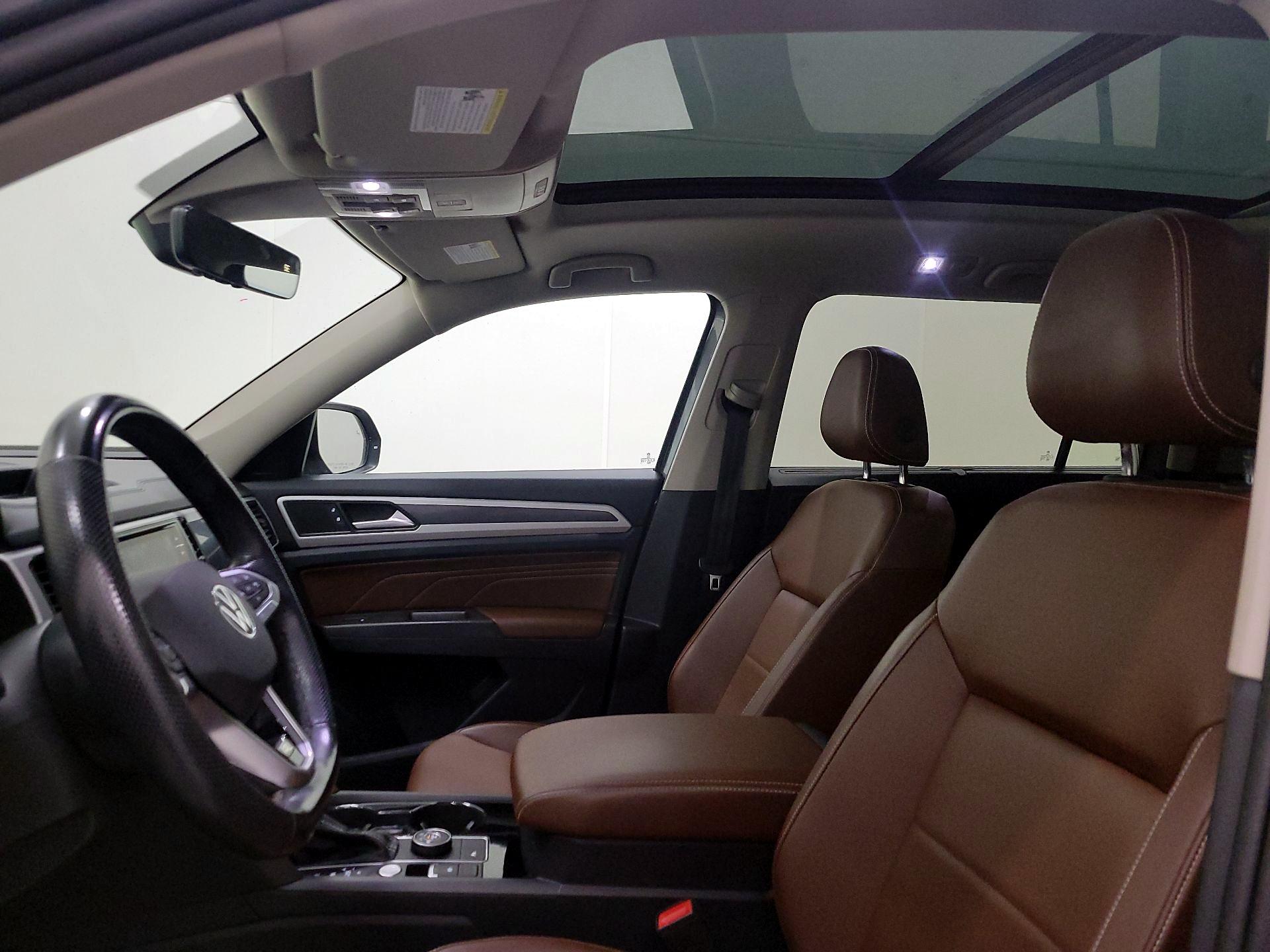 Thumbnail: 2022 Volkswagen Atlas - 20