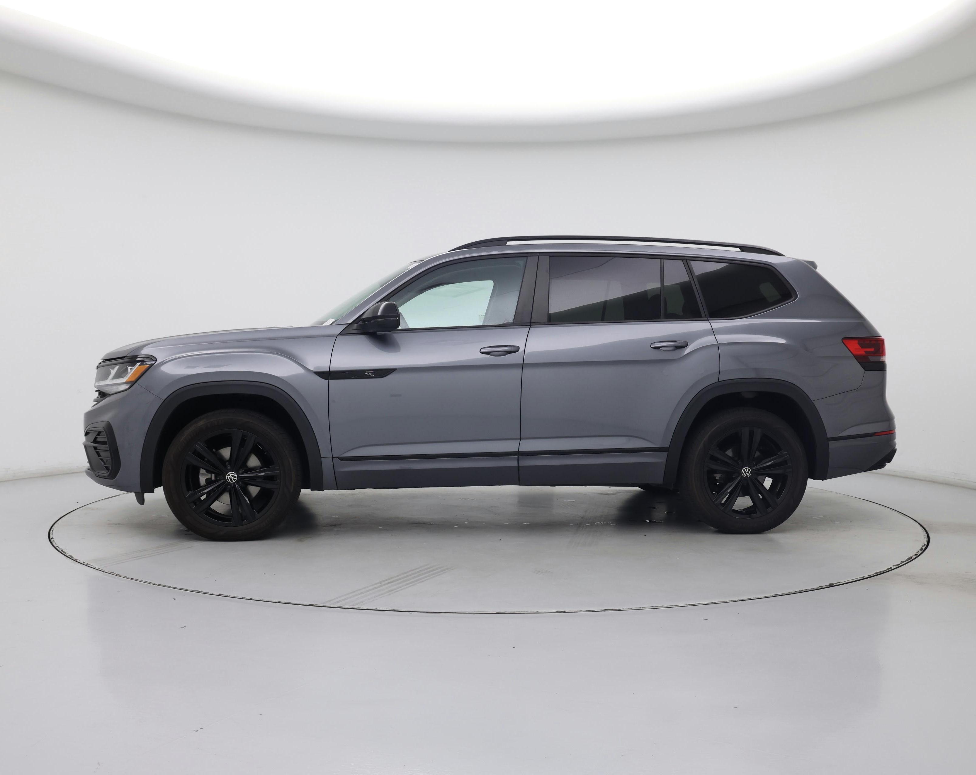 Thumbnail: 2022 Volkswagen Atlas - 3