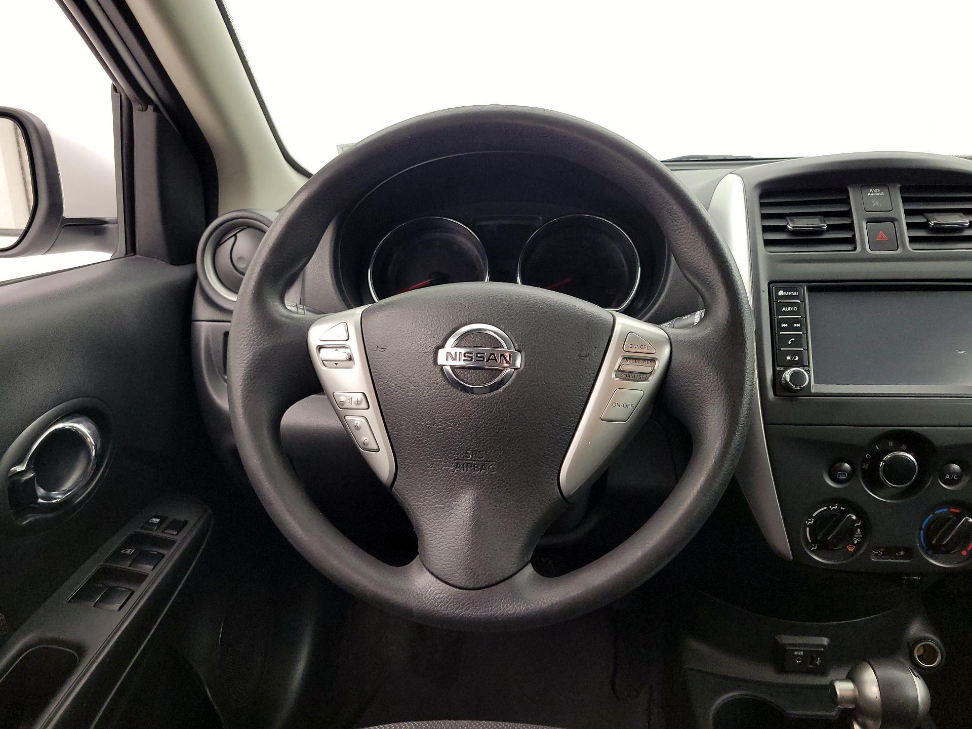Thumbnail: 2019 Nissan Versa - 10