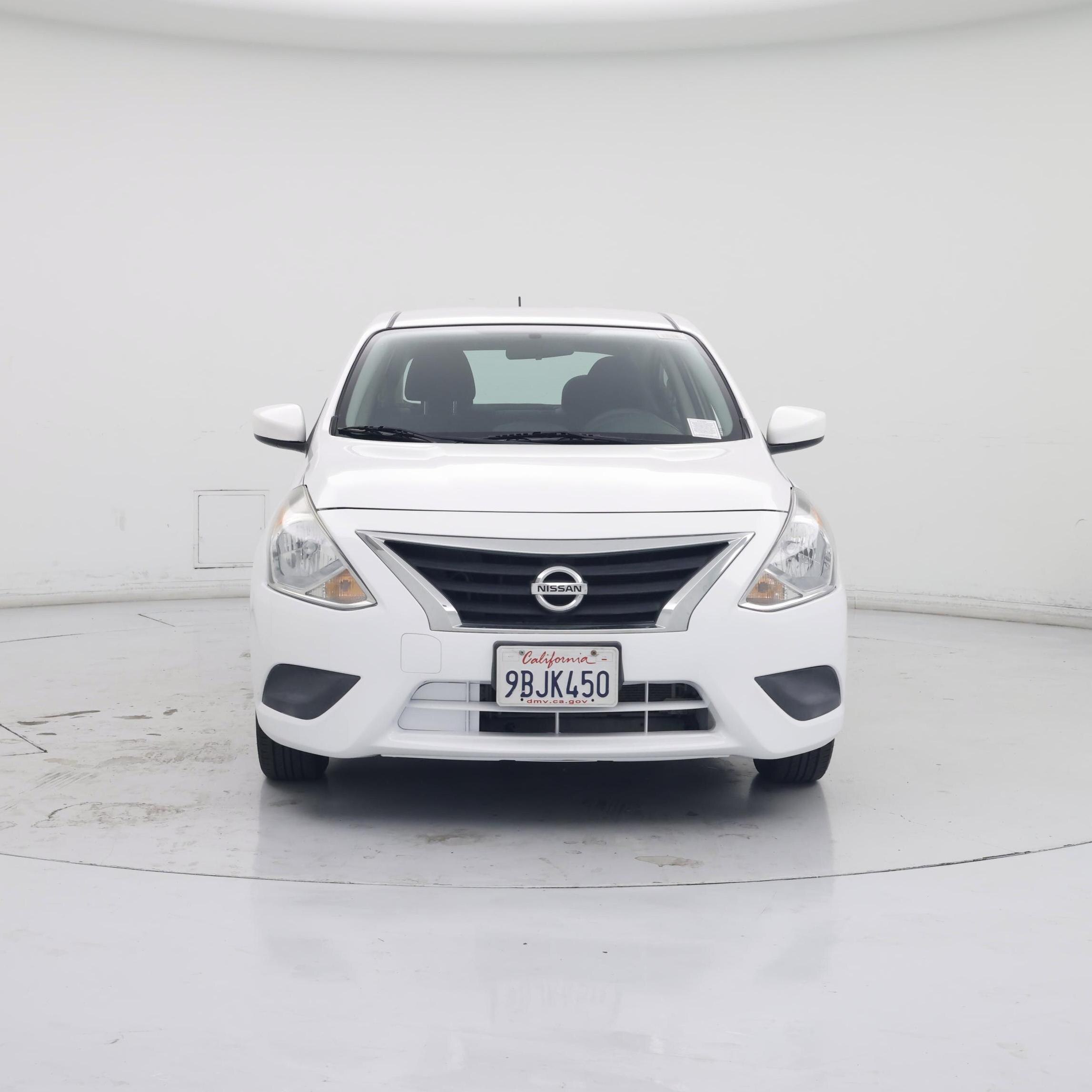 Thumbnail: 2019 Nissan Versa - 5