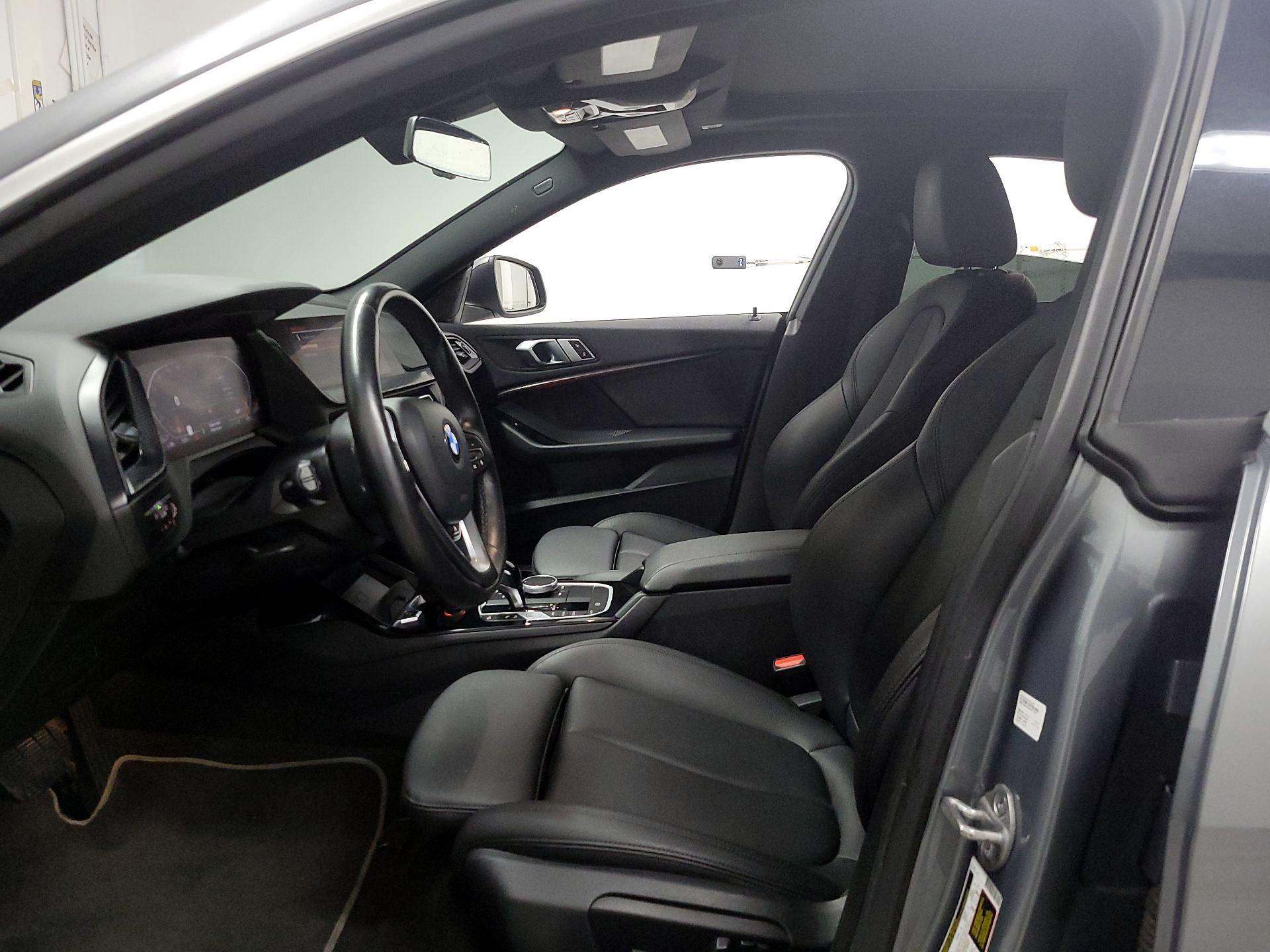 Thumbnail: 2022 BMW 2 Series - 9