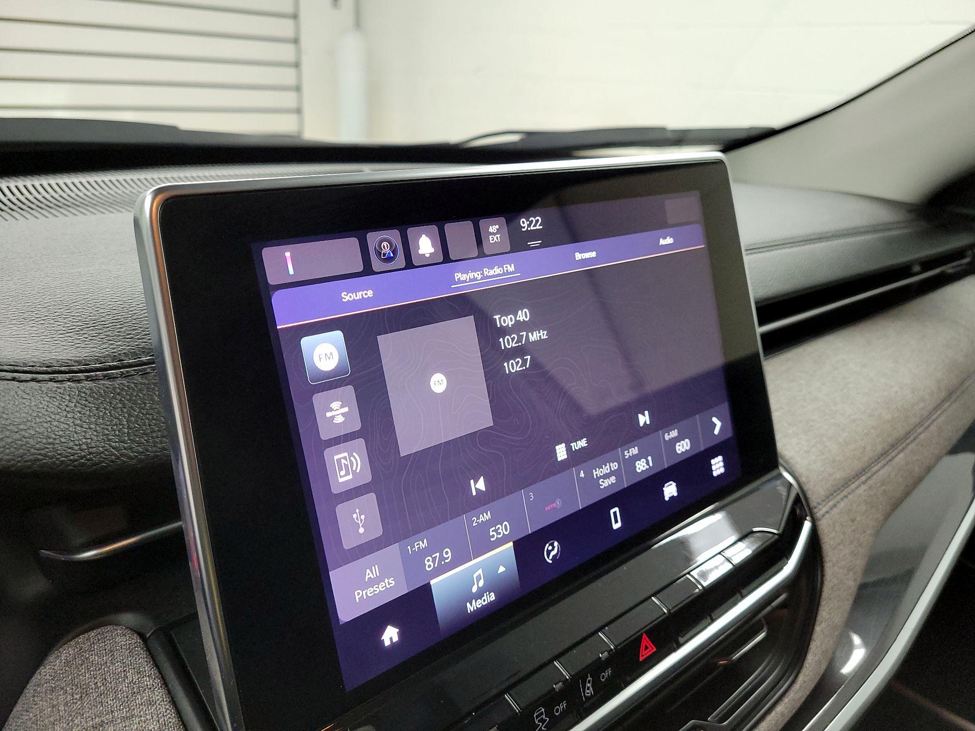 Thumbnail: 2022 Jeep Compass - 15