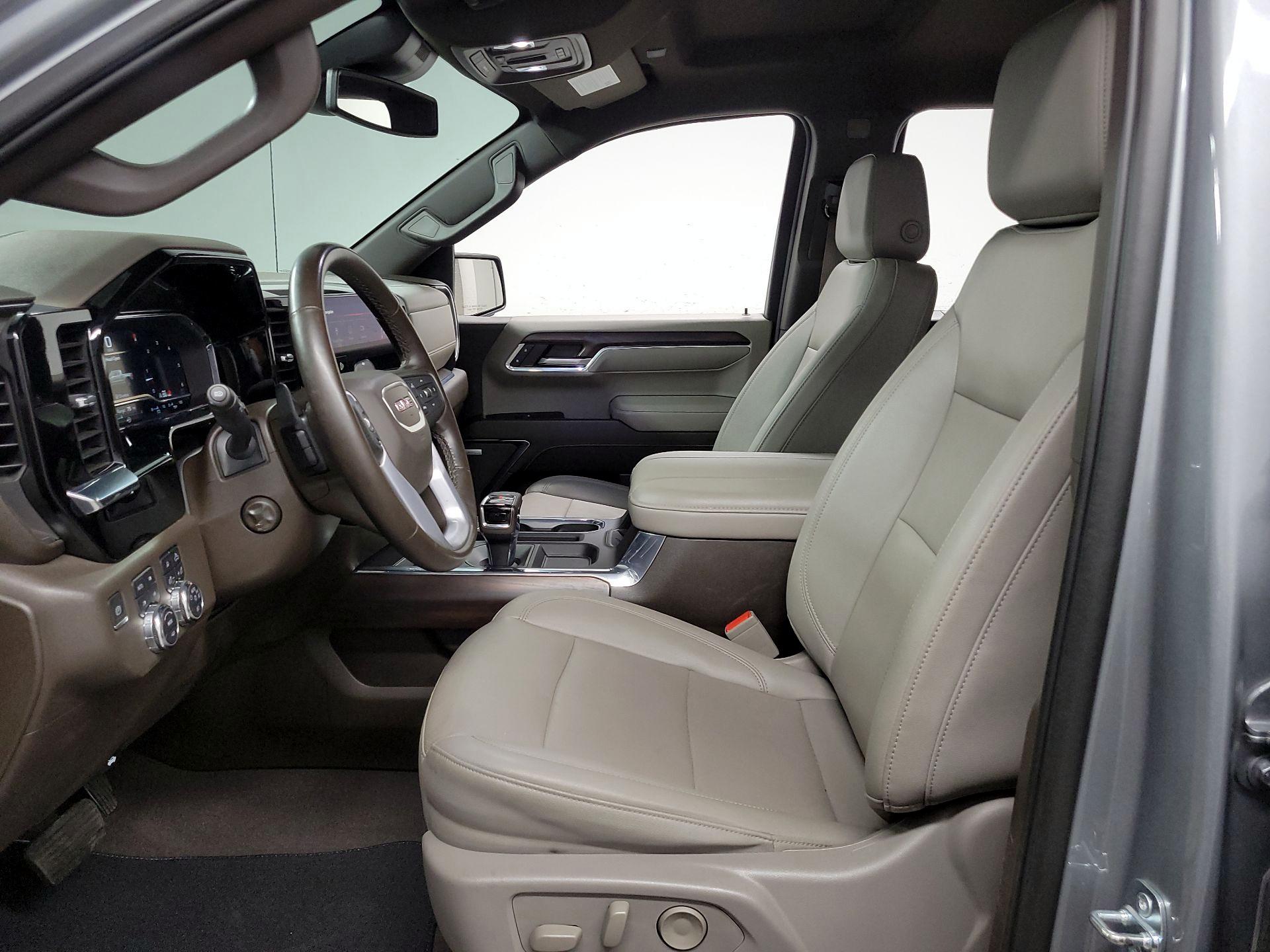 Thumbnail: 2023 GMC Sierra 1500 - 11