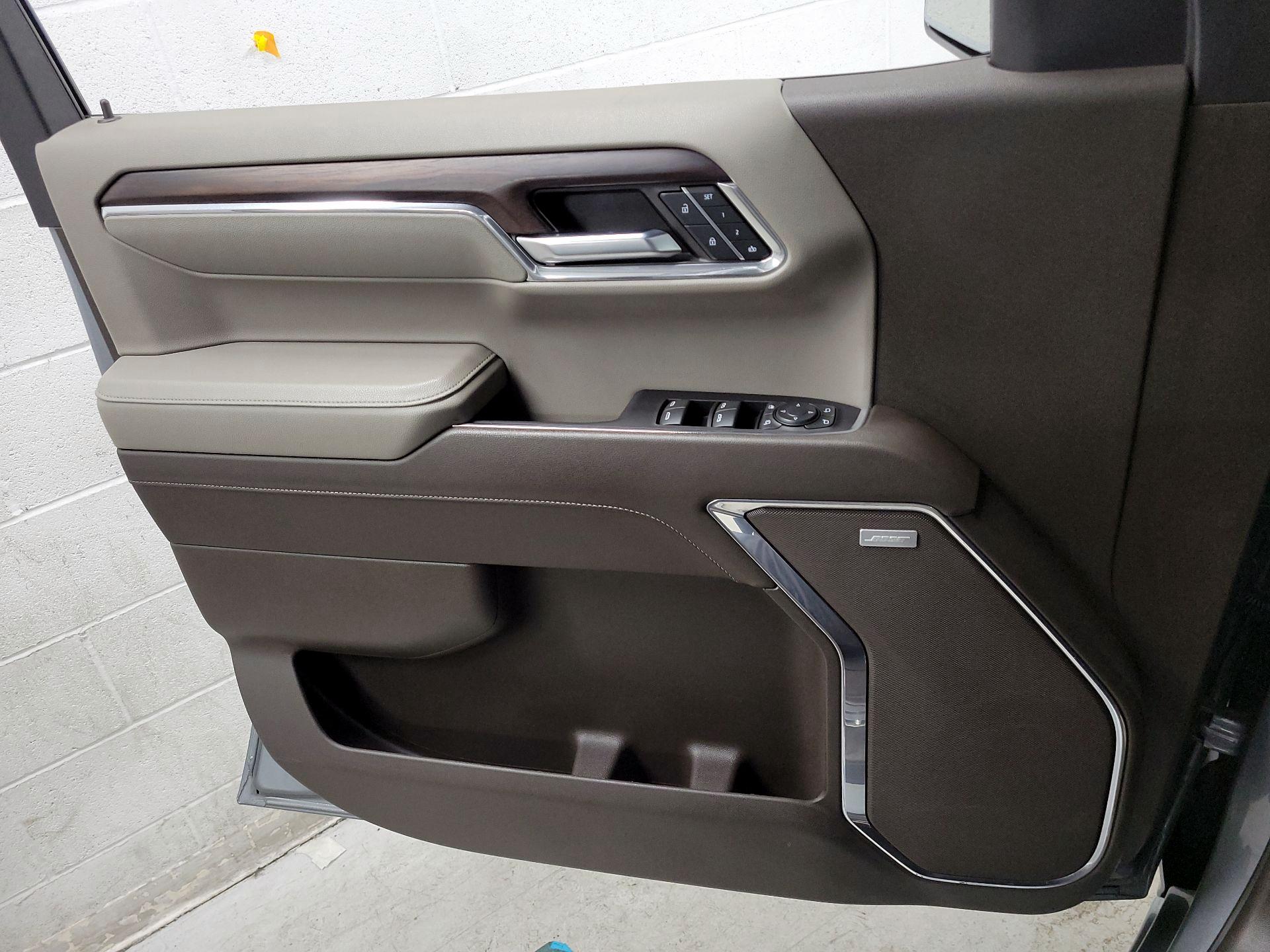 Thumbnail: 2023 GMC Sierra 1500 - 12