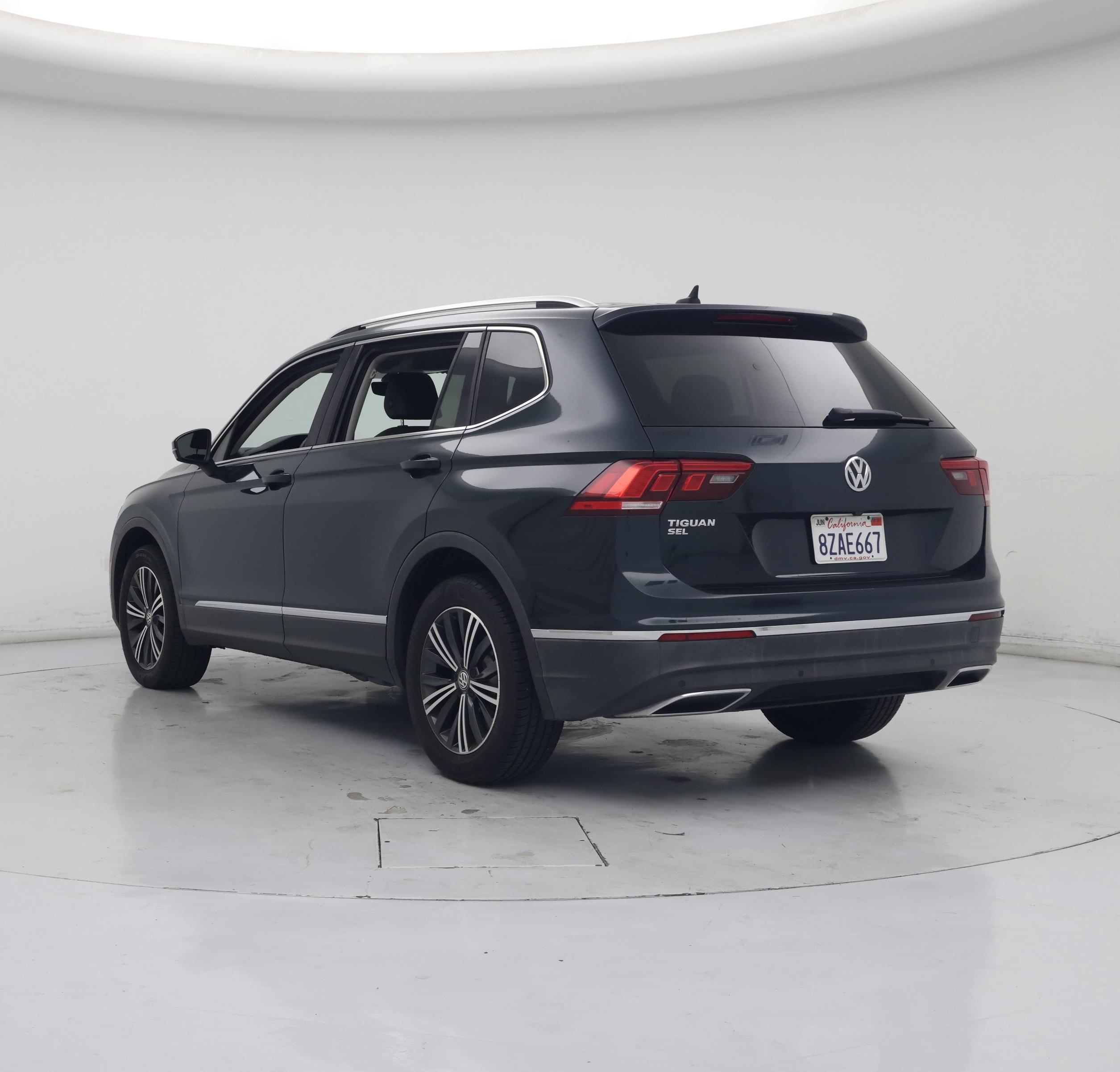 Thumbnail: 2019 Volkswagen Tiguan - 2