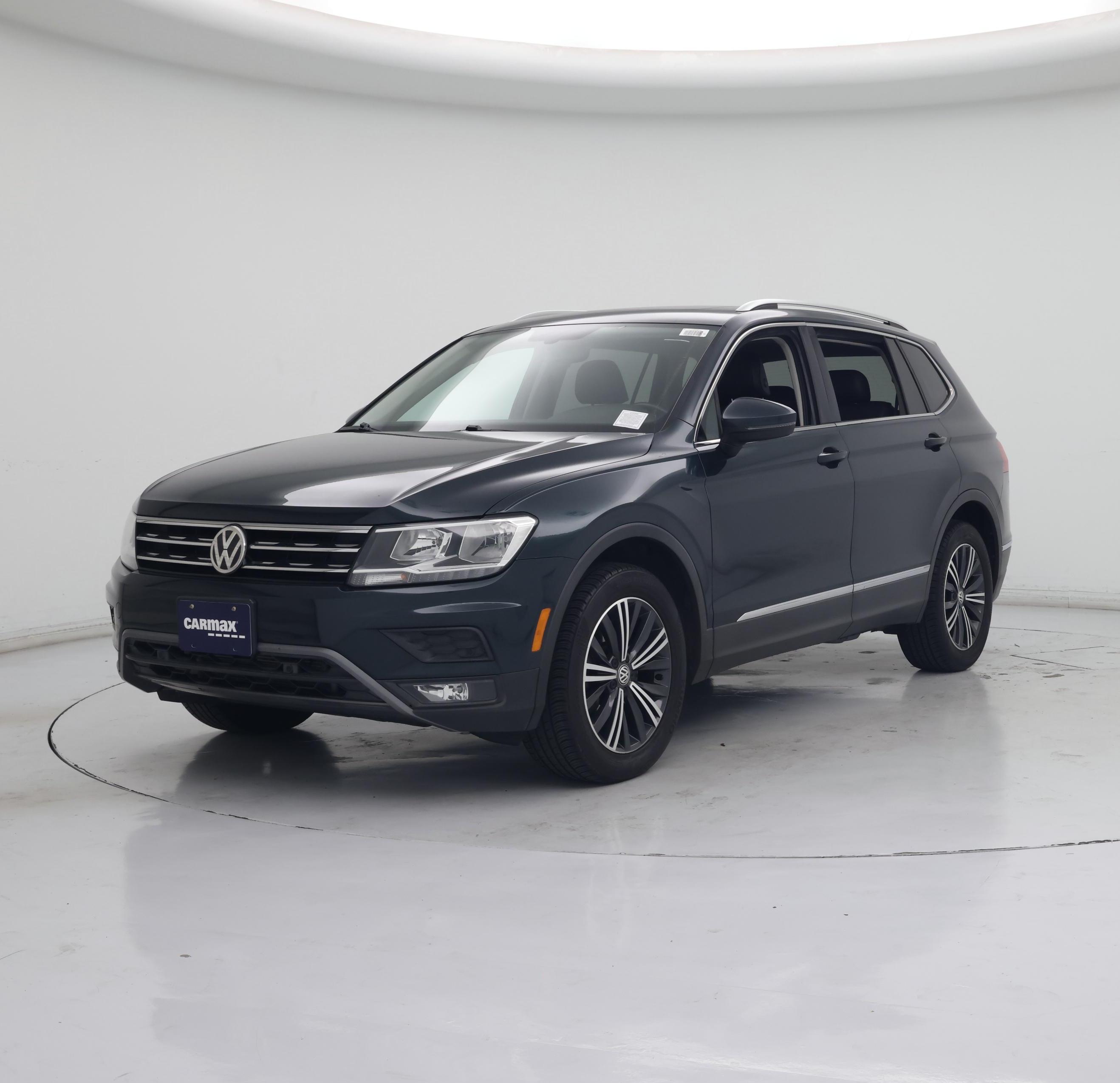 Thumbnail: 2019 Volkswagen Tiguan - 4