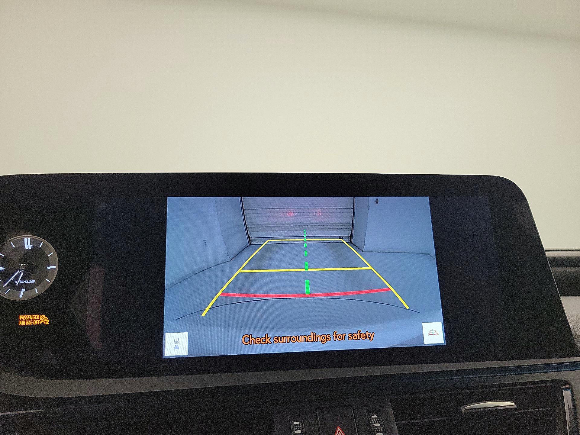 Thumbnail: 2024 Lexus ES - 15