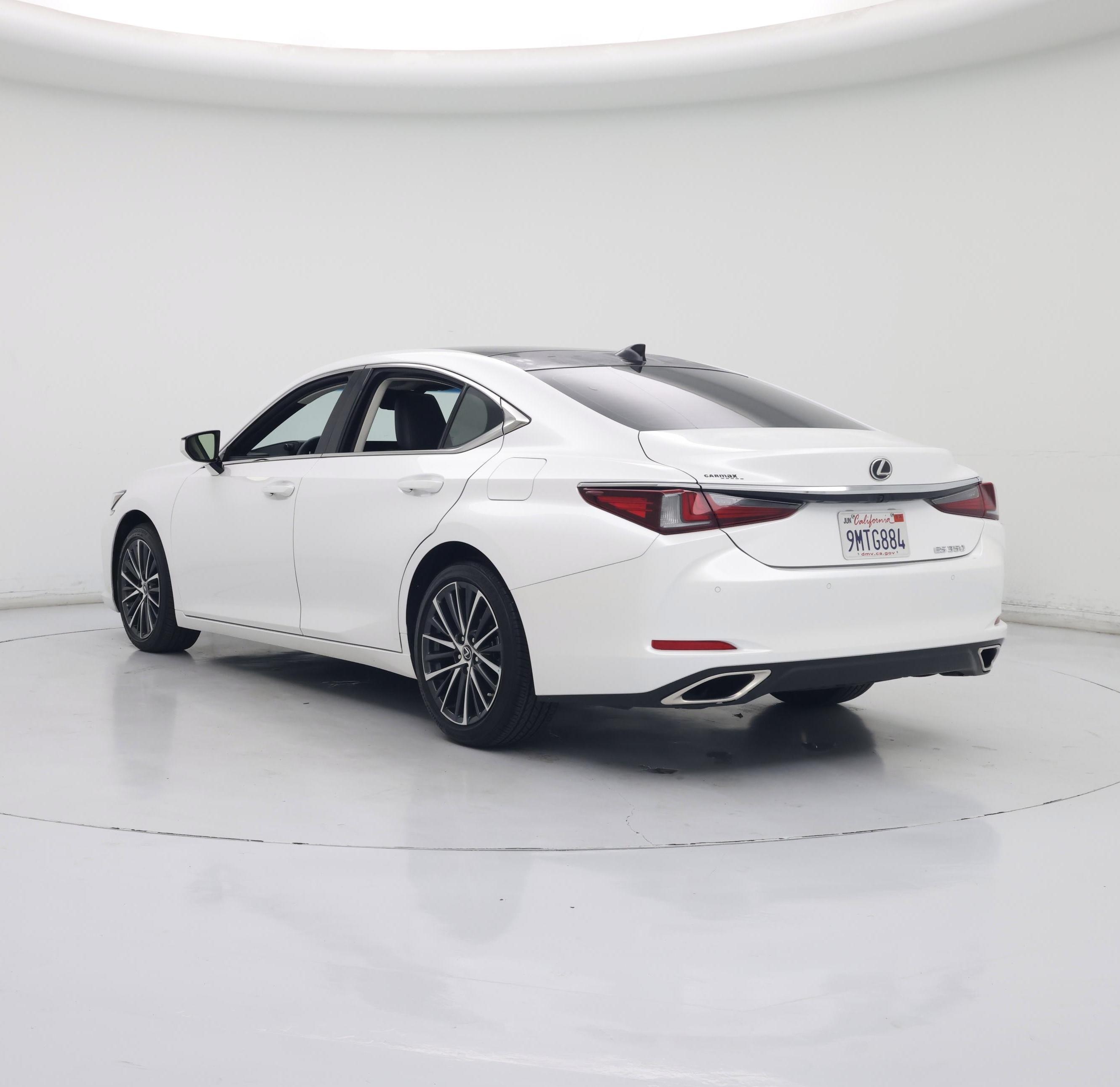 Thumbnail: 2024 Lexus ES - 2
