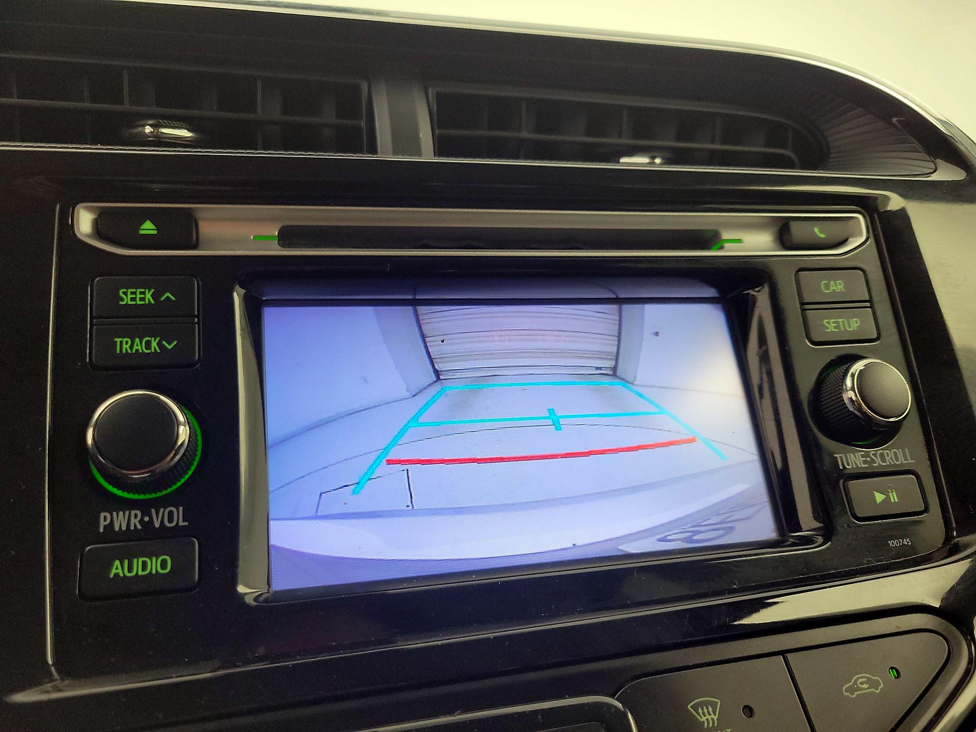 Thumbnail: 2018 Toyota Prius c - 14