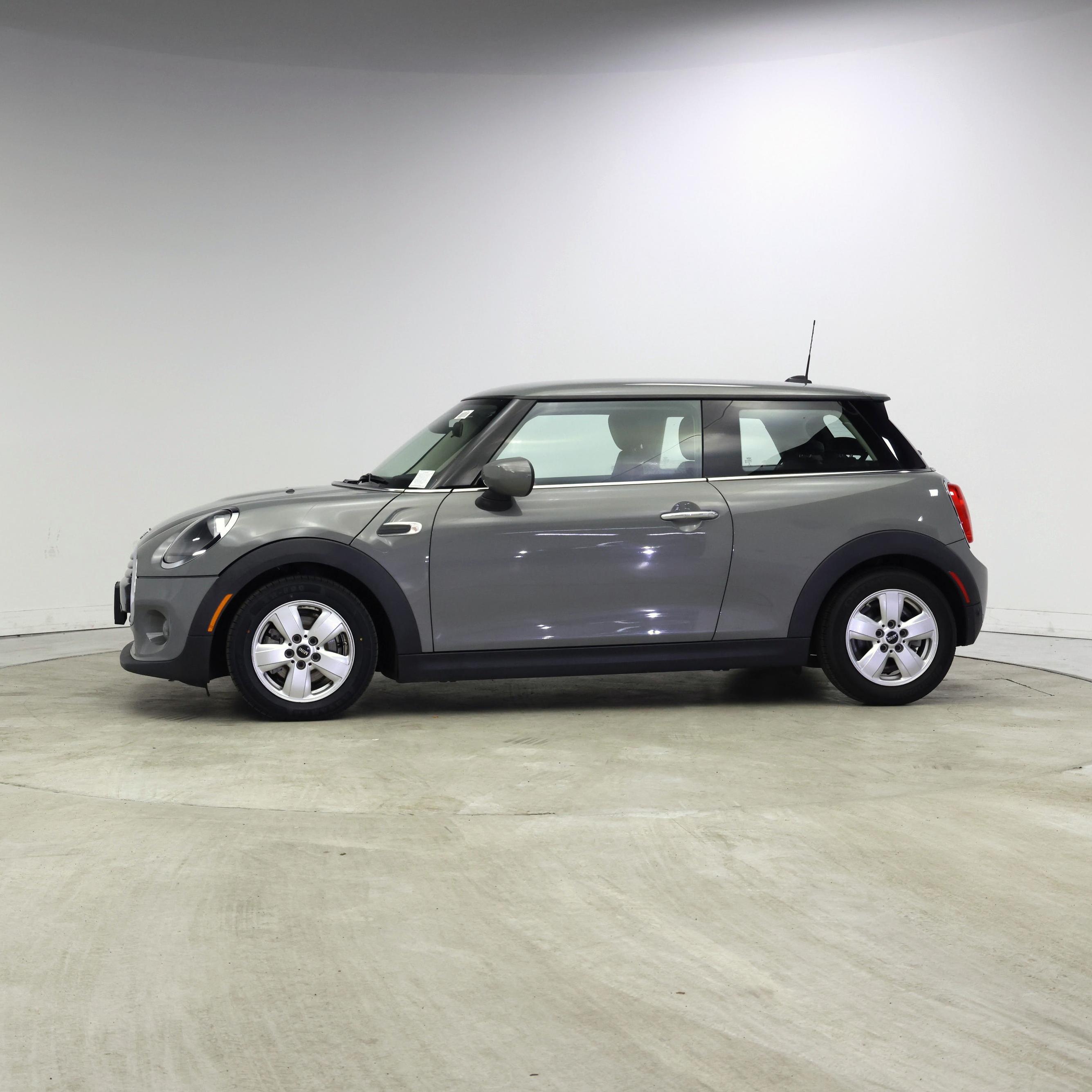 Thumbnail: 2020 MINI Cooper Hardtop - 3