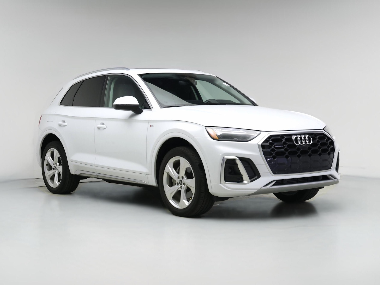 2022 Audi Q5 Premium Plus