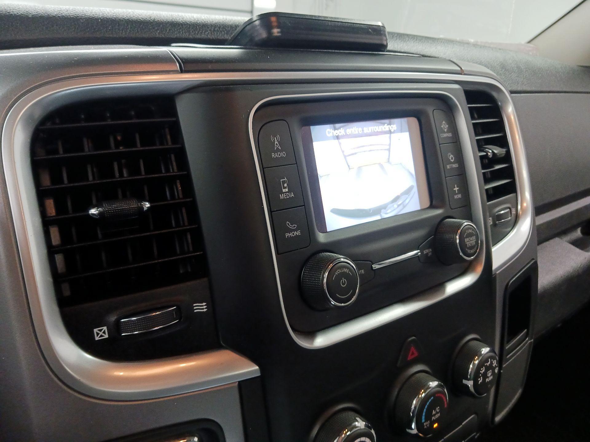 Thumbnail: 2022 RAM 1500 Classic - 14