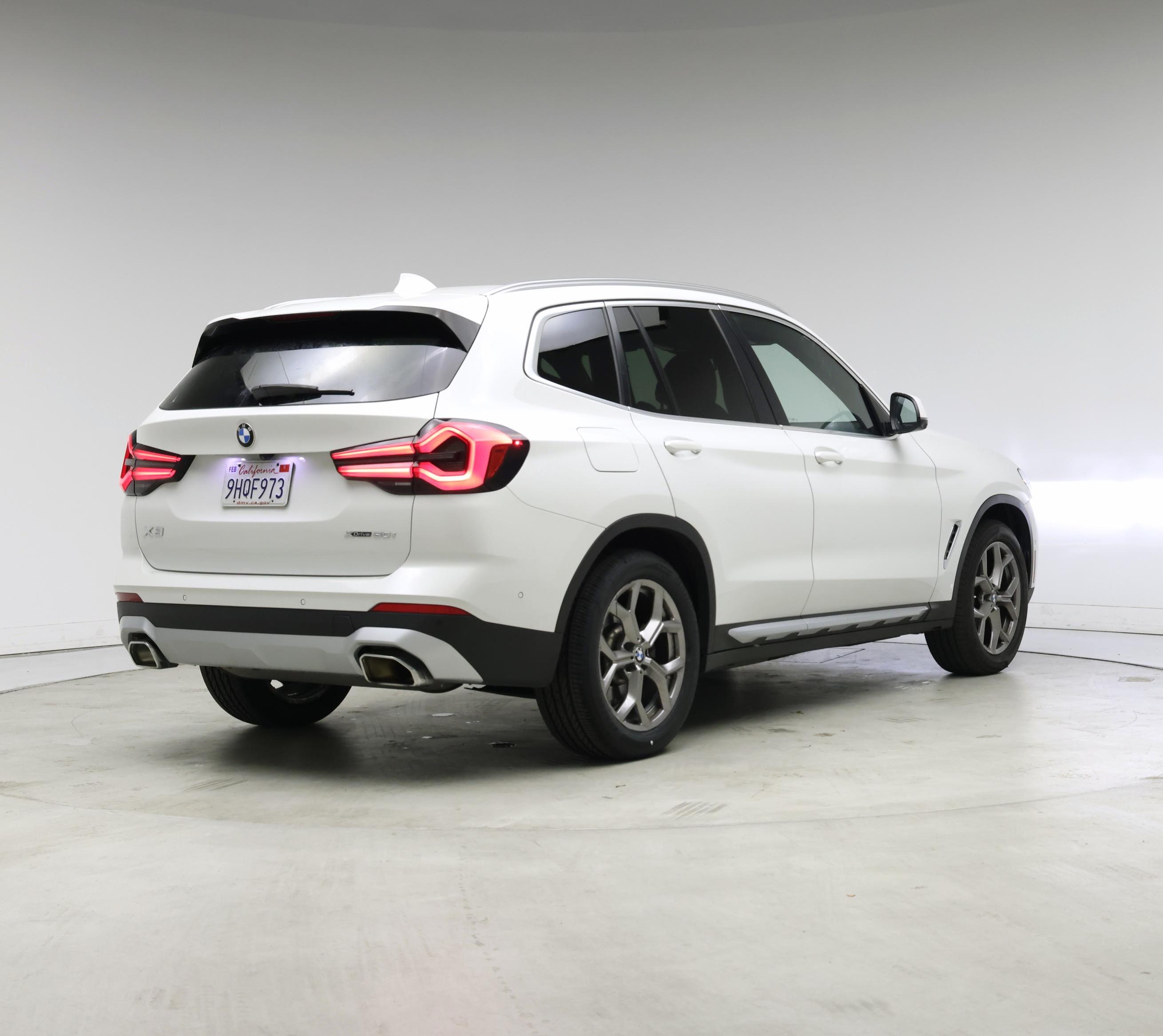 Thumbnail: 2023 BMW X3 - 8