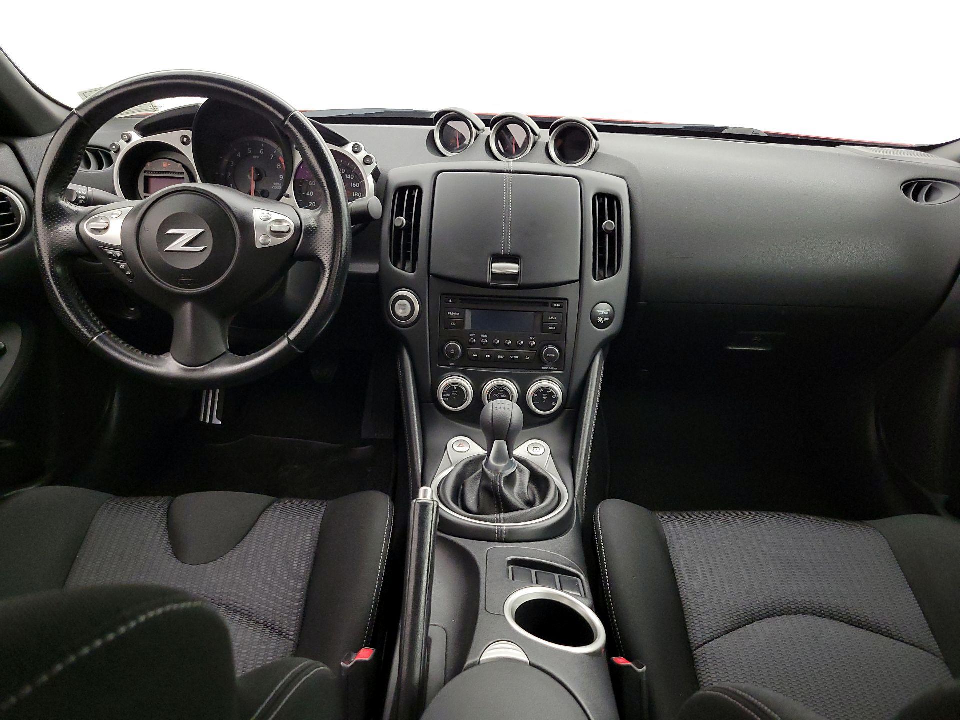 Thumbnail: 2015 Nissan Z - 9