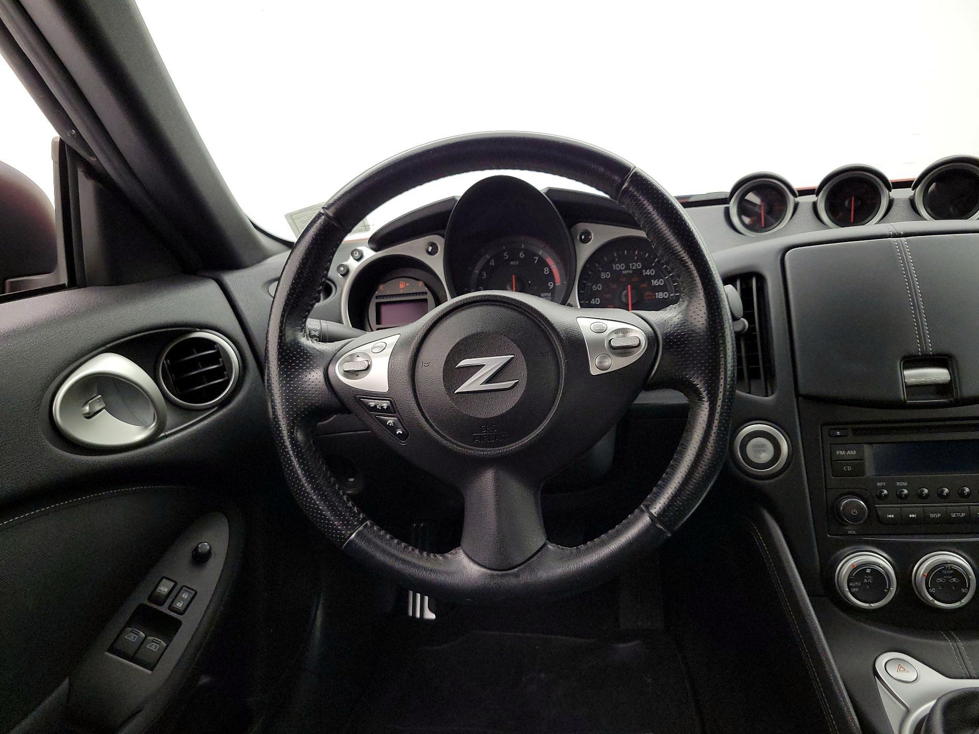 Thumbnail: 2015 Nissan Z - 10