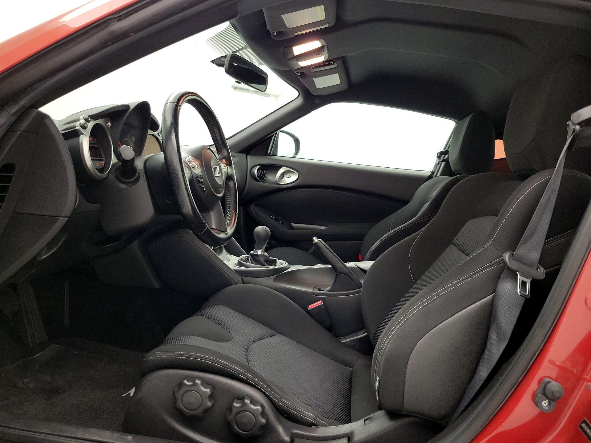 Thumbnail: 2015 Nissan Z - 11