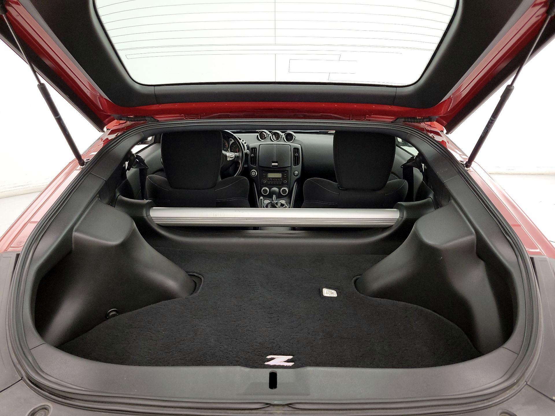 Thumbnail: 2015 Nissan Z - 18