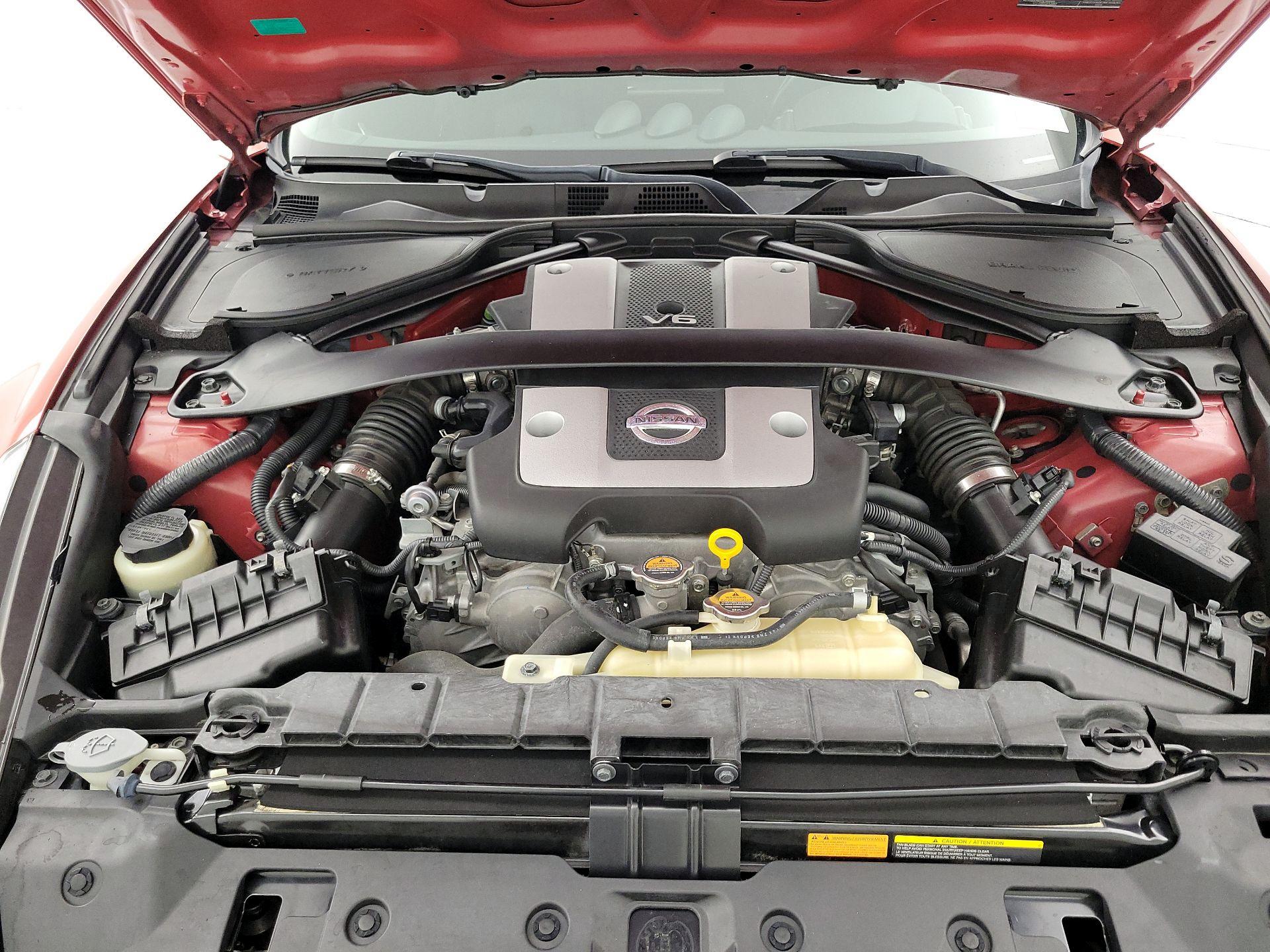 Thumbnail: 2015 Nissan Z - 19