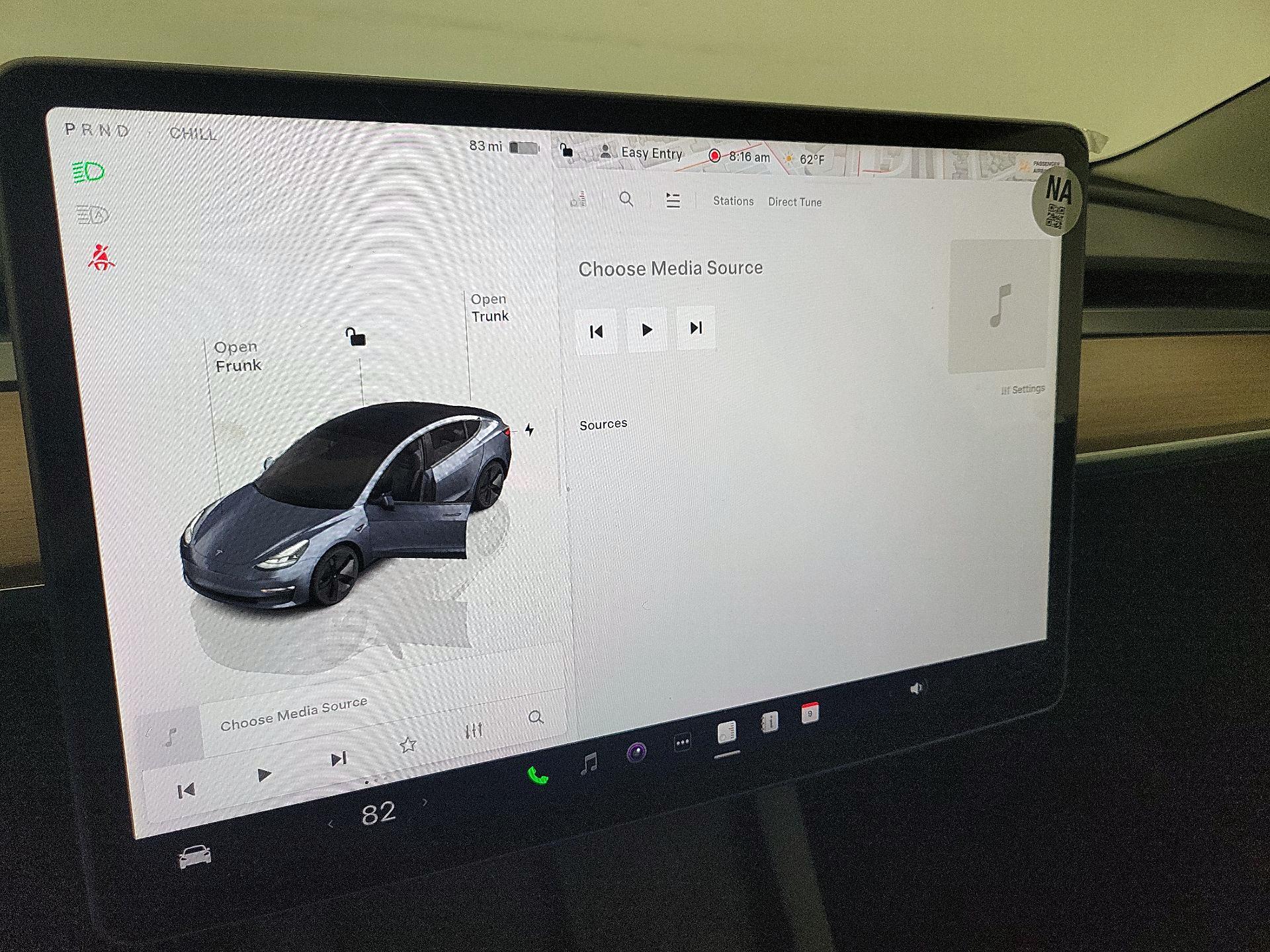Thumbnail: 2023 Tesla Model 3 - 14