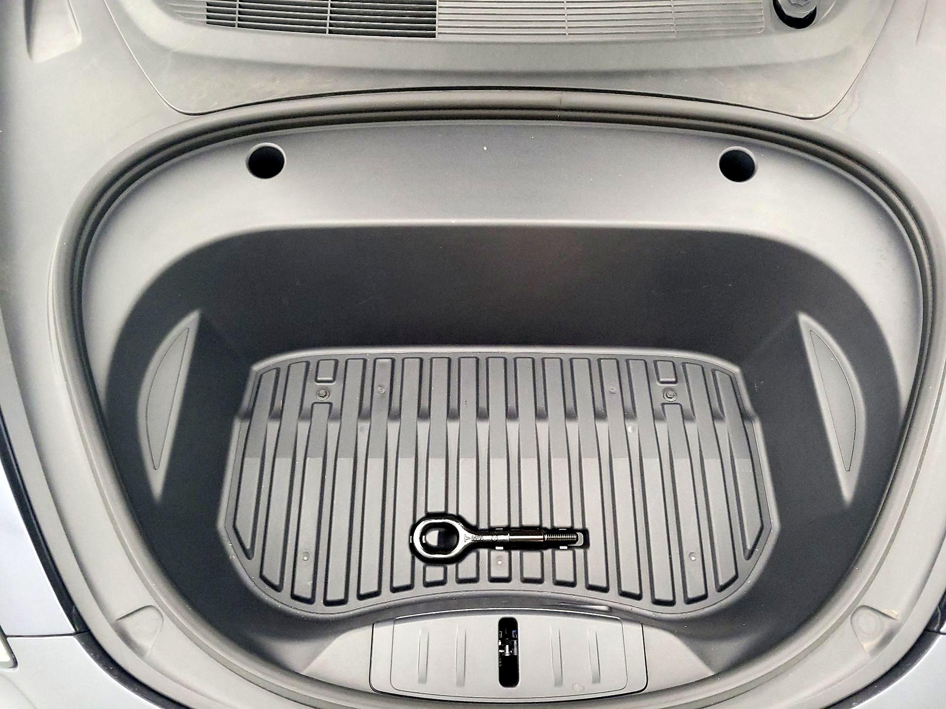 Thumbnail: 2023 Tesla Model 3 - 20