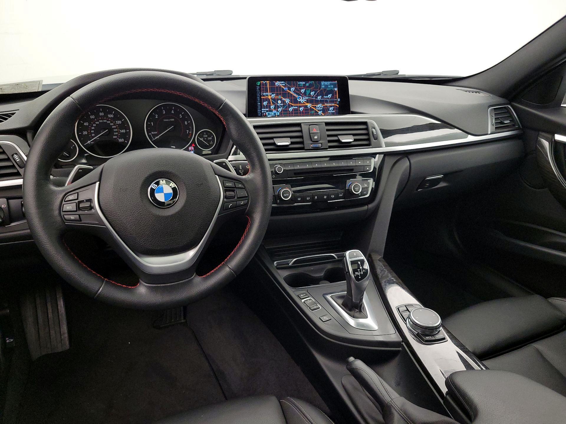 Thumbnail: 2016 BMW 3 Series - 9