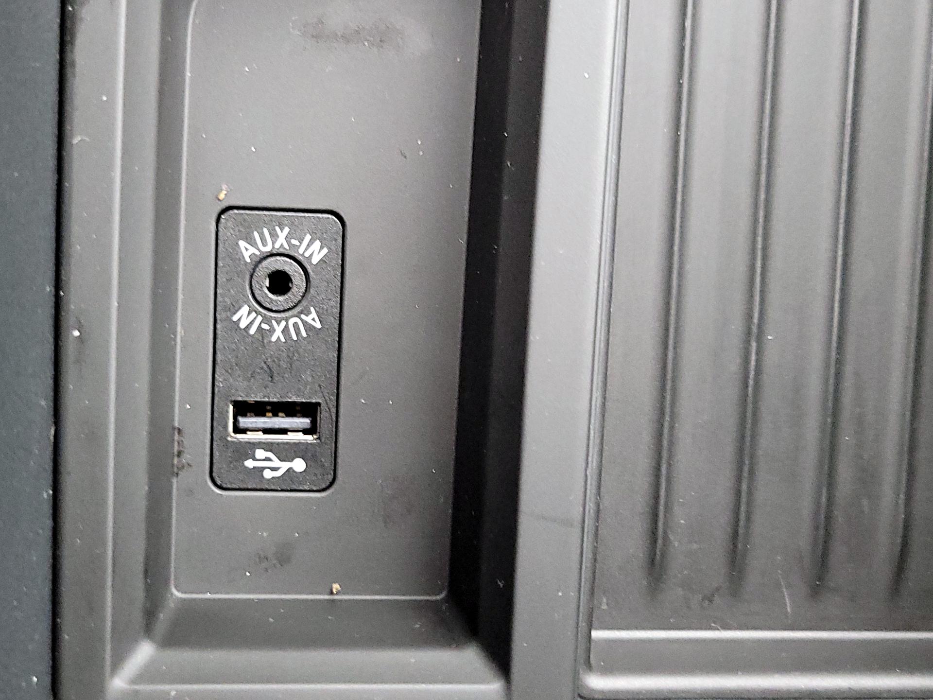 Thumbnail: 2016 BMW 3 Series - 19