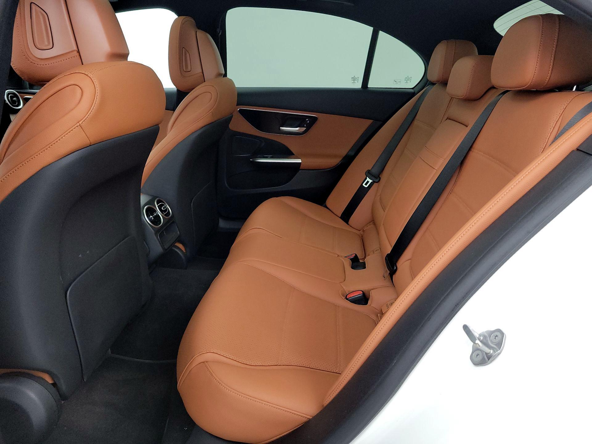 Thumbnail: 2023 Mercedes-Benz C-Class - 20