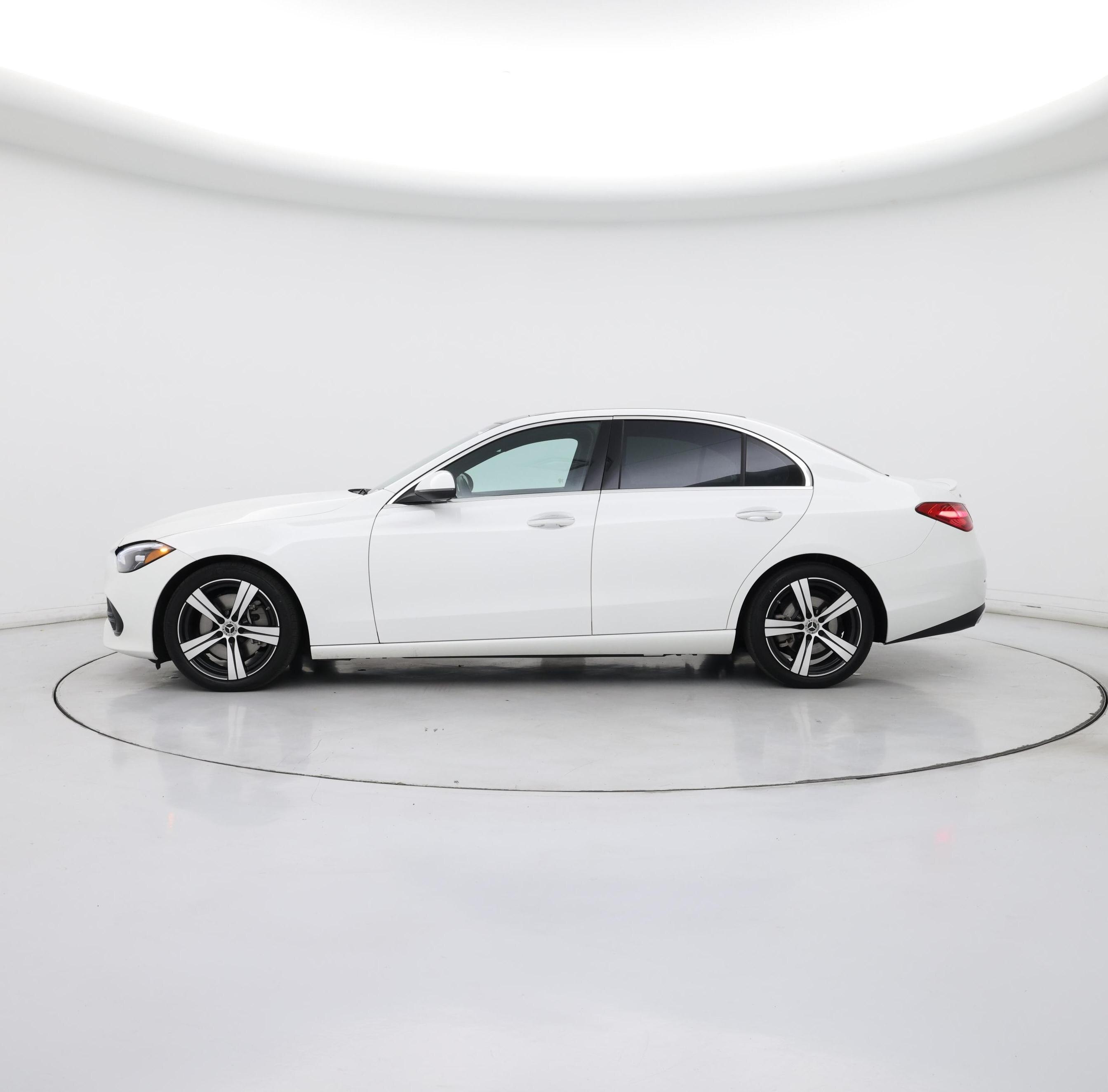 Thumbnail: 2023 Mercedes-Benz C-Class - 3