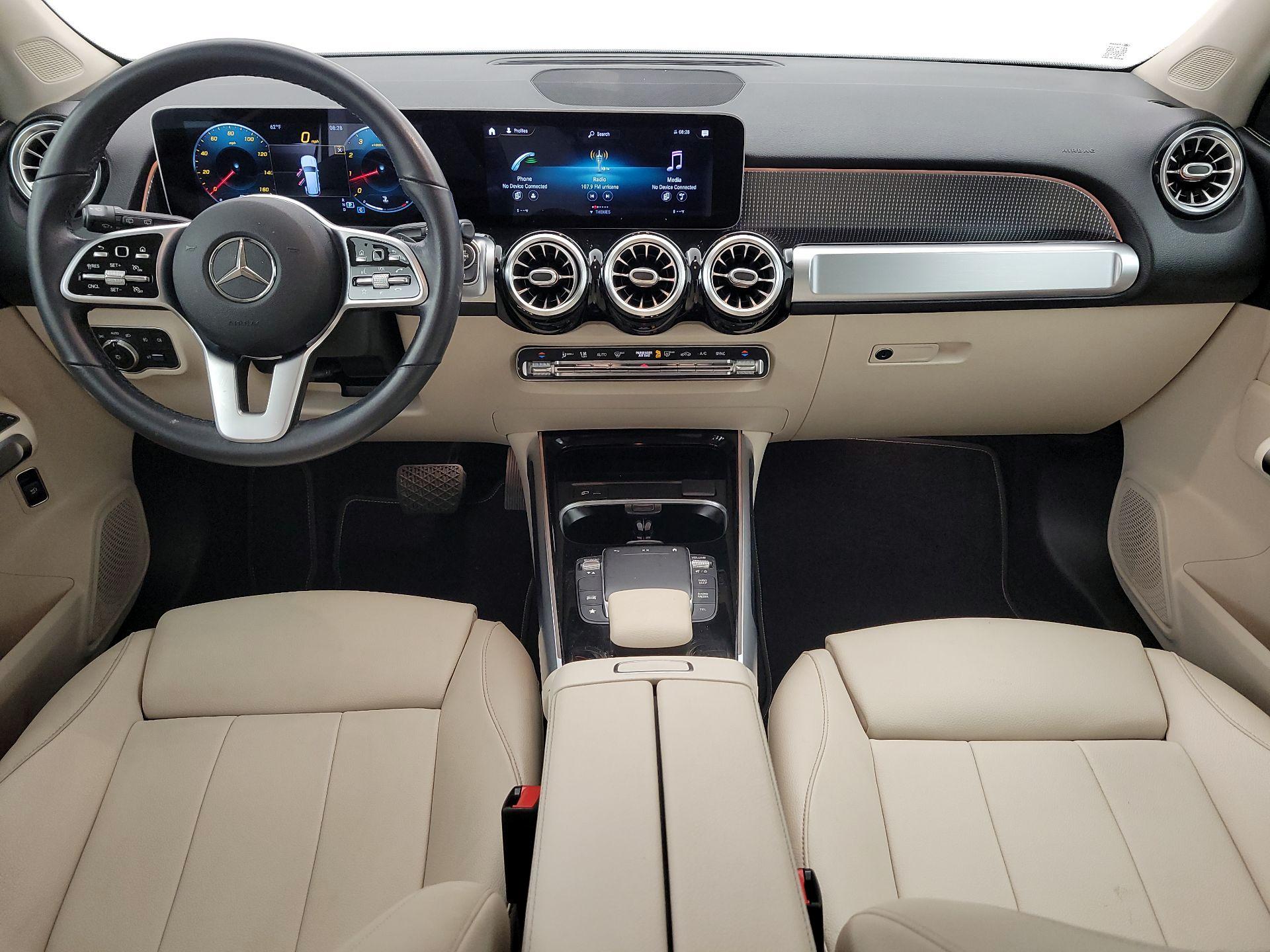 Thumbnail: 2021 Mercedes-Benz GLB - 9