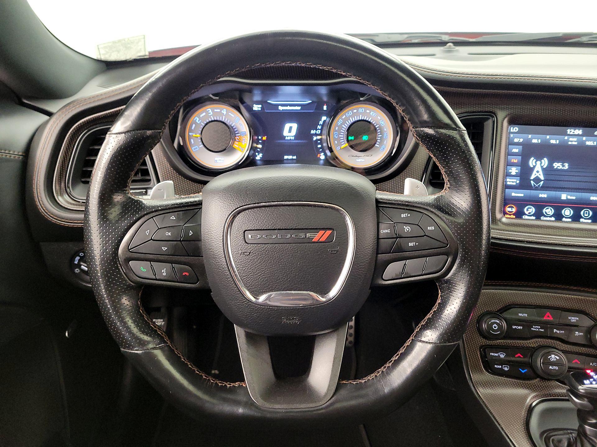 Thumbnail: 2020 Dodge Challenger - 10