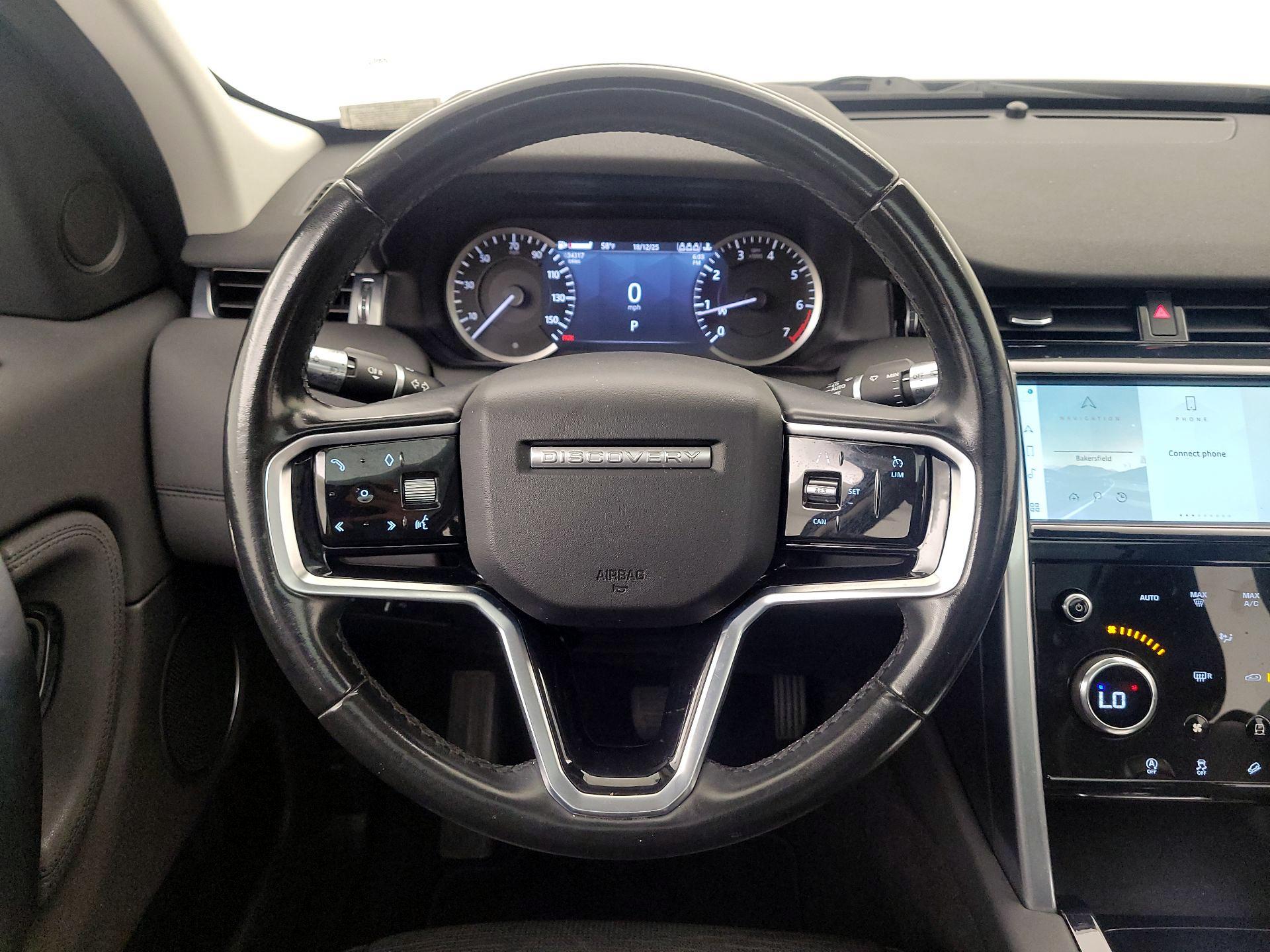 Thumbnail: 2021 Land Rover Discovery Sport - 10