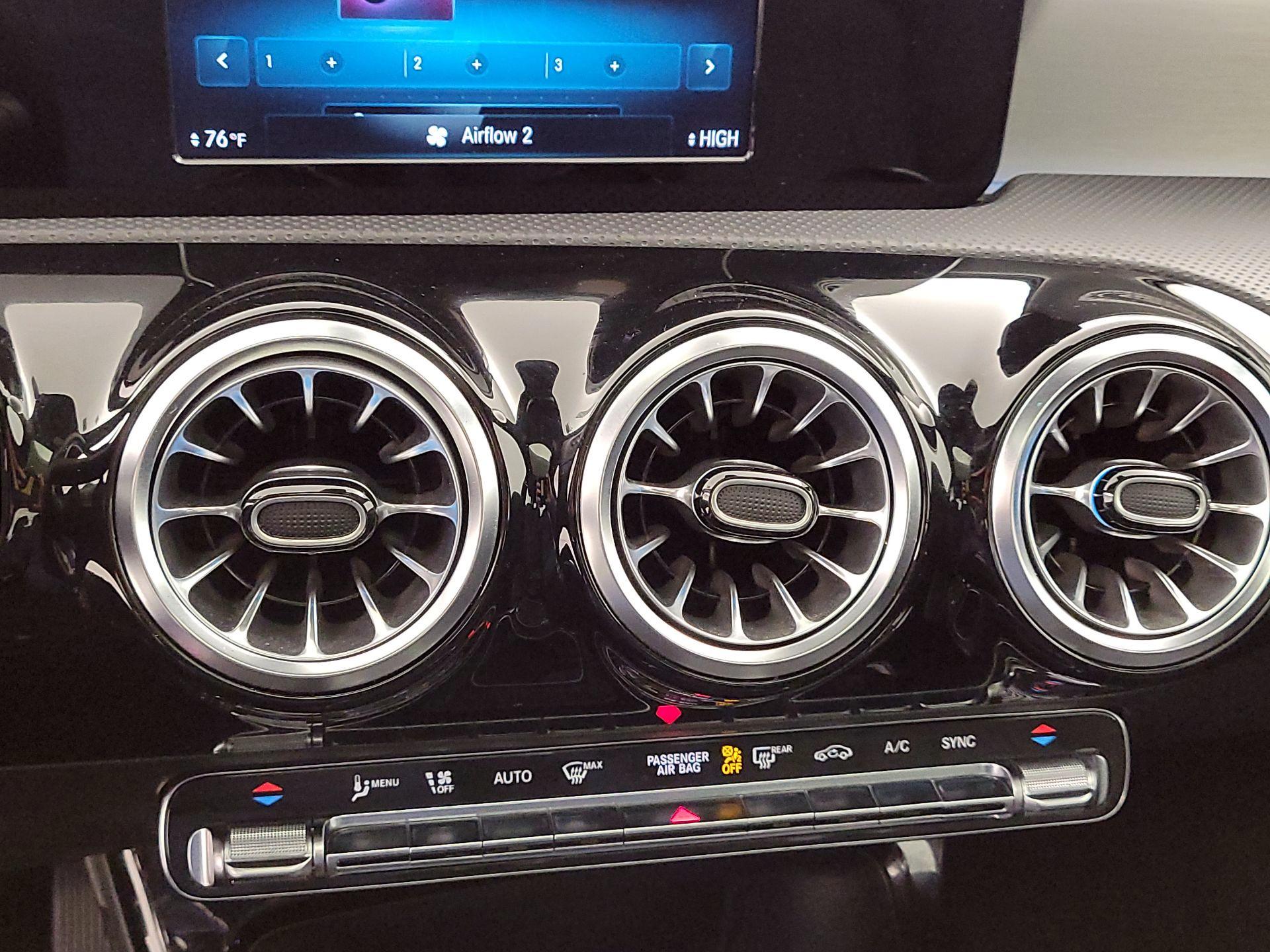 Thumbnail: 2023 Mercedes-Benz CLA - 16