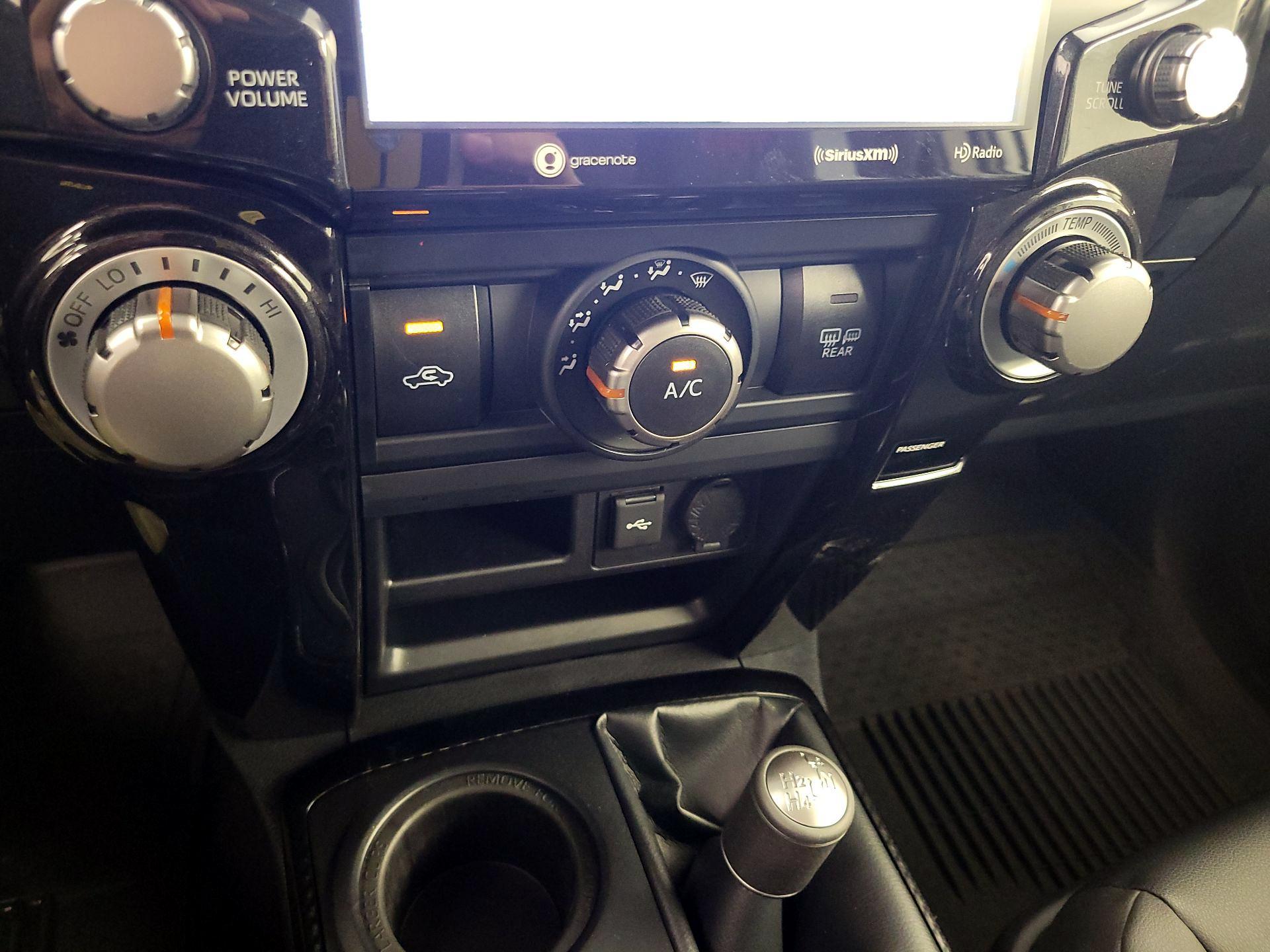 Thumbnail: 2024 Toyota 4Runner - 17