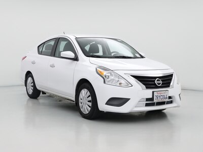 2016 Nissan Versa SV