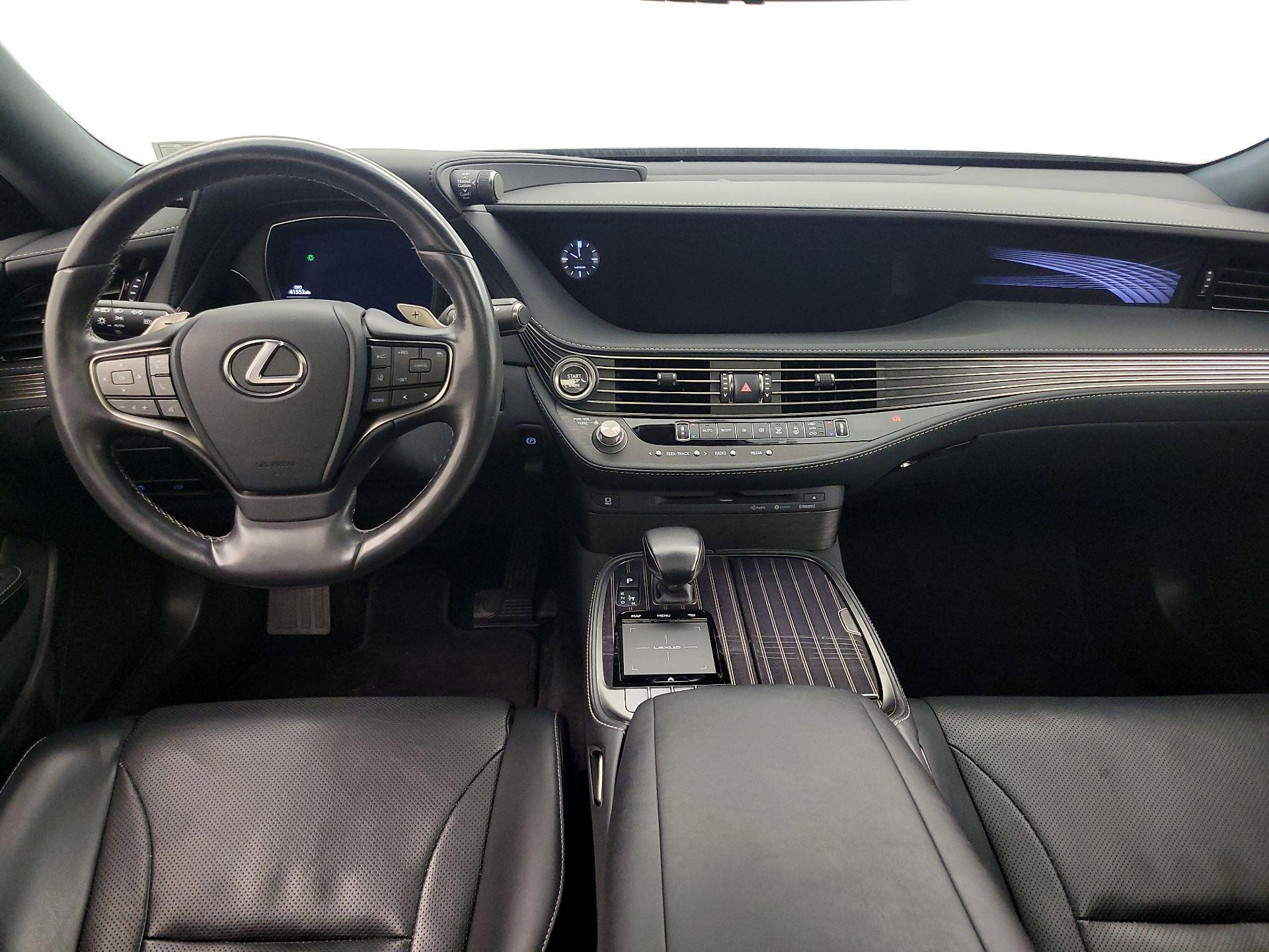 Thumbnail: 2020 Lexus LS - 9